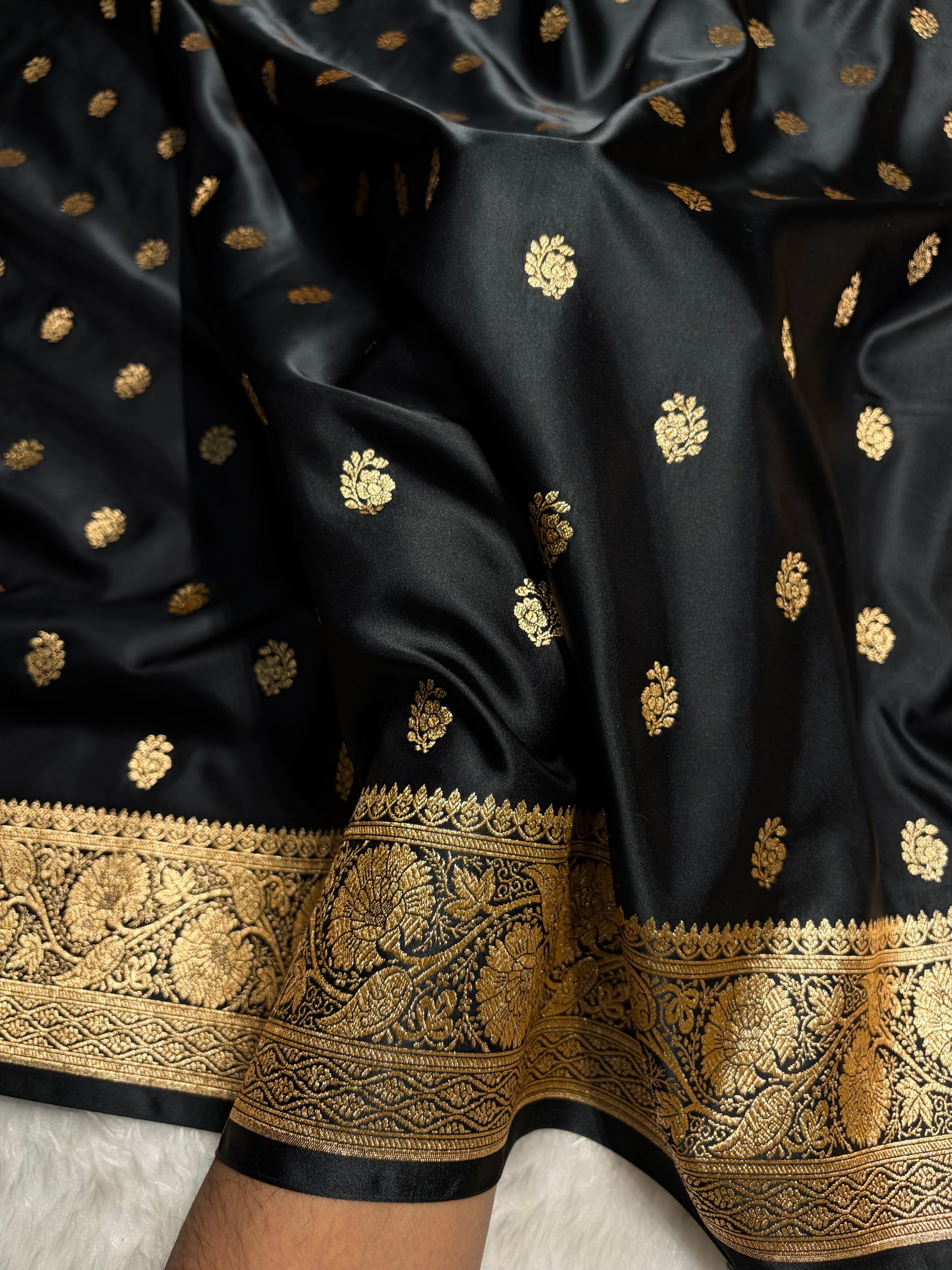 Black Floral Boota Pattern Satin Katan Silk Saree SK72