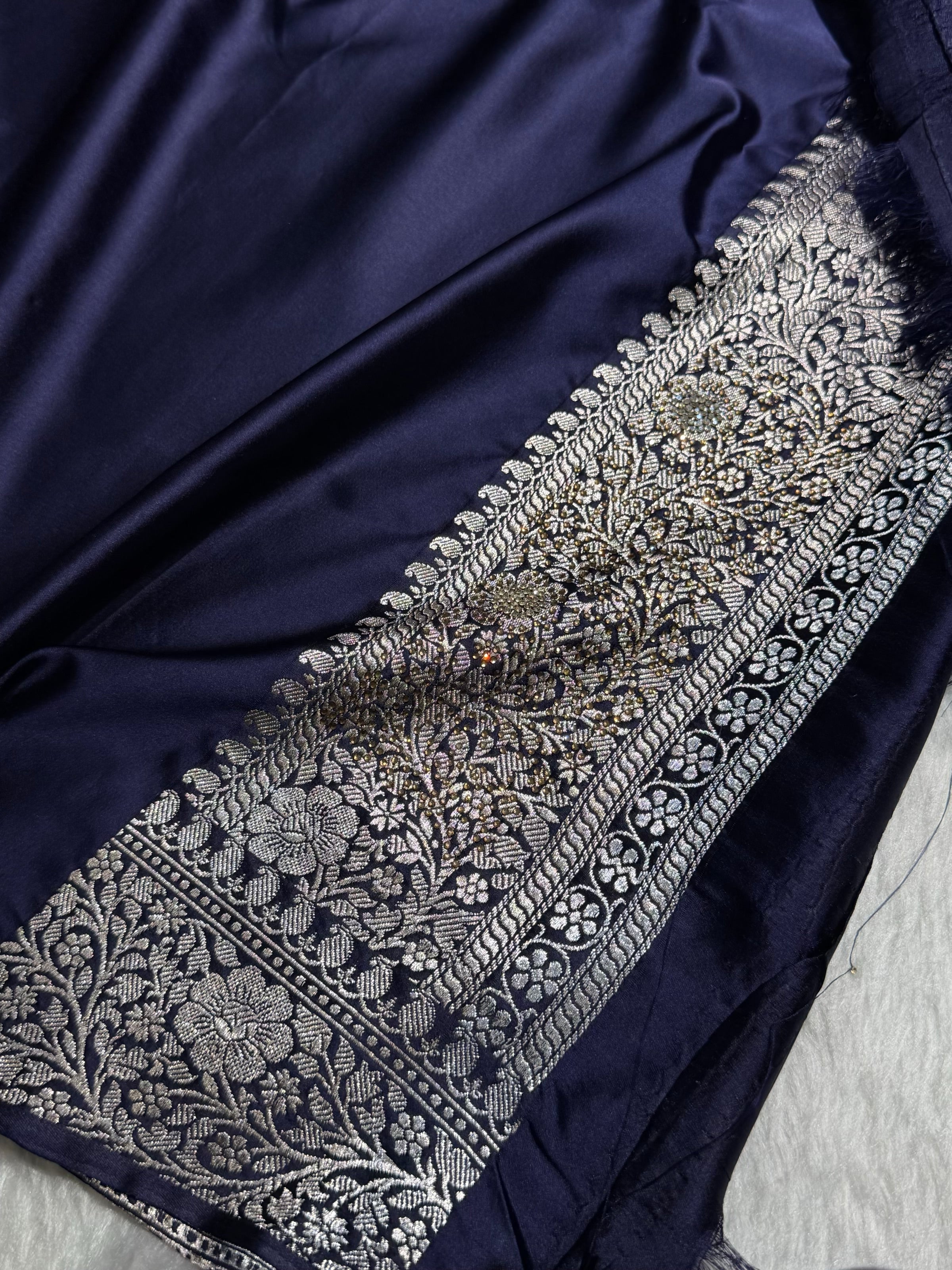 Navy Blue Shades Booti Tanchoi With White Swarovski Work Mashru Silk Saree BMS49