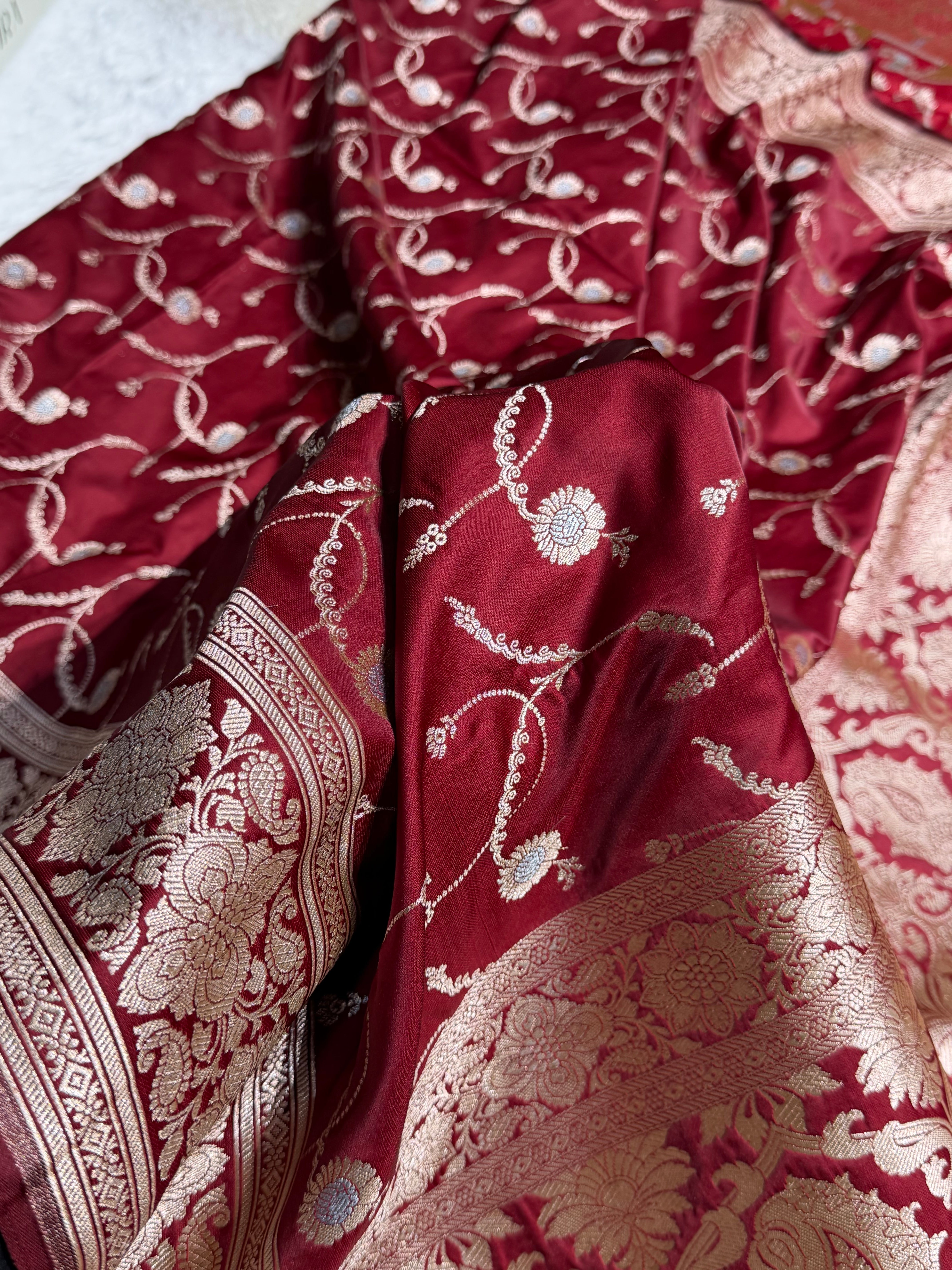 Maroon Shades Banarasi Jaal Pattern Floral Minakari Mashru Silk Saree MSM-103