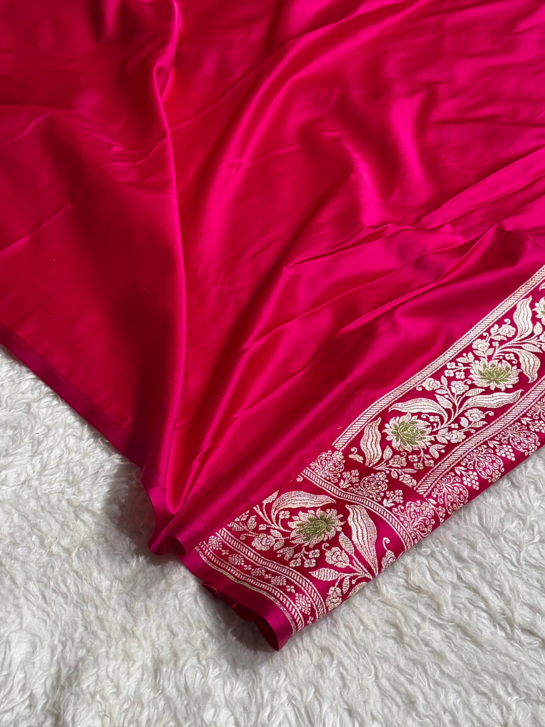 Cross Rani Shades Banarasi Boota Pattern Minakari Floral Mashru Silk Saree MSM-121