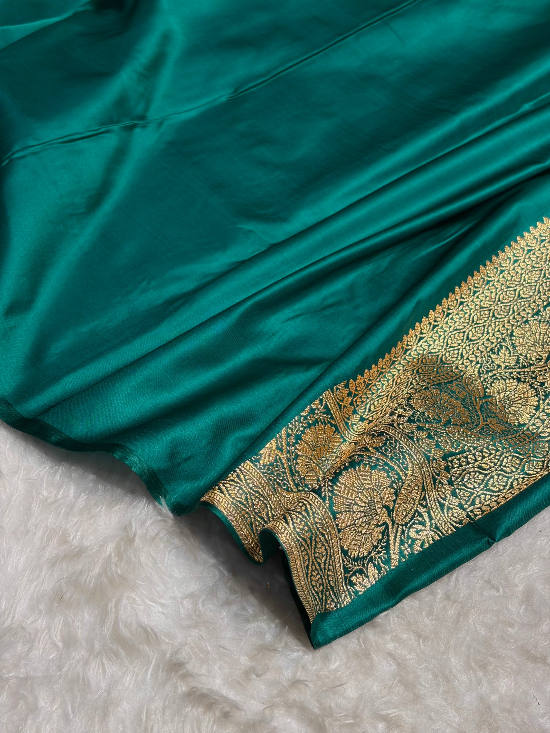 Banarasi Rama Shades Floral Boota Pattern Satin Katan Silk Saree SK72