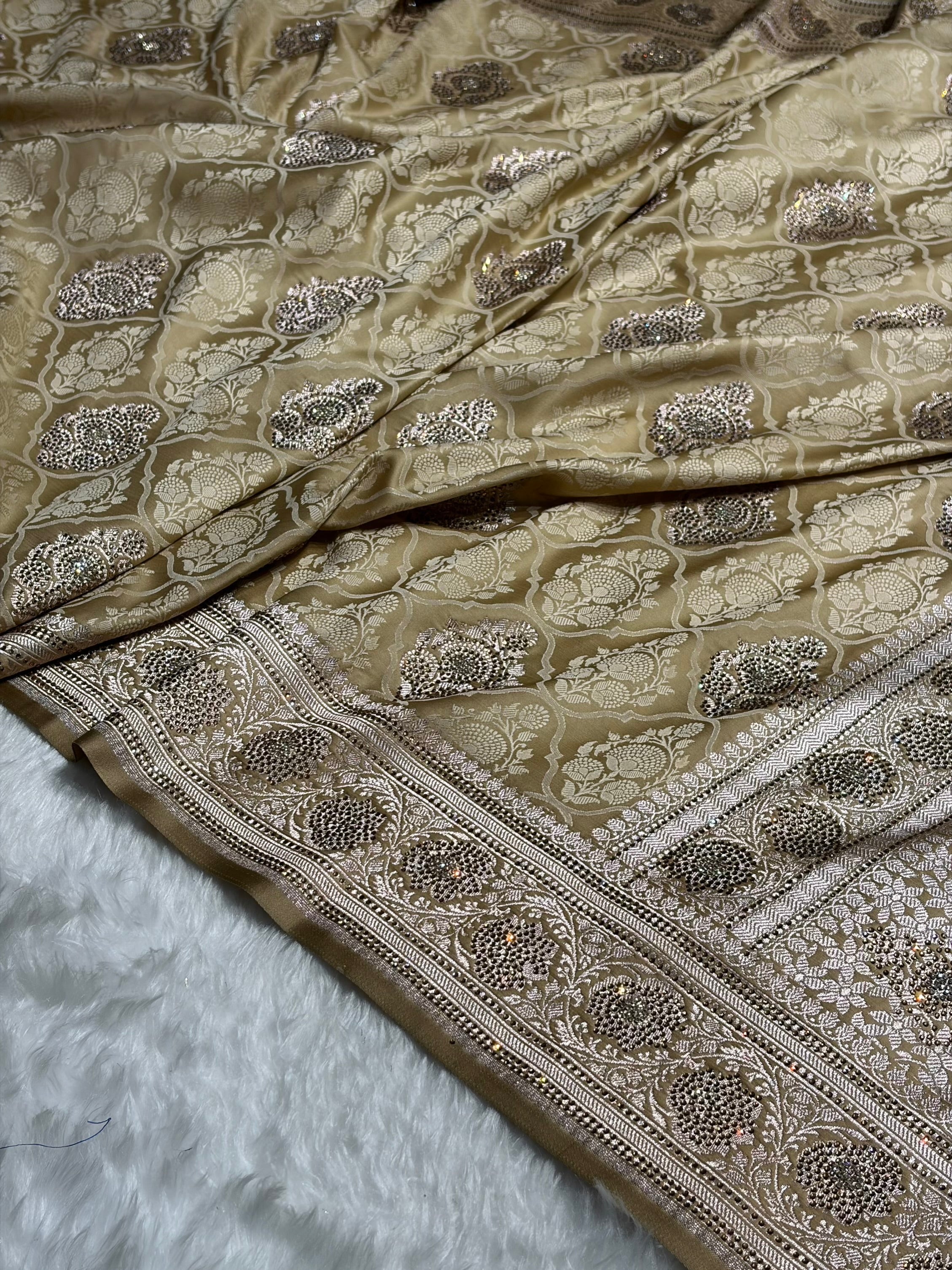 Tusser Shades Tanchoi Motif With Swarovski Work Mashru Silk Saree BMST-14