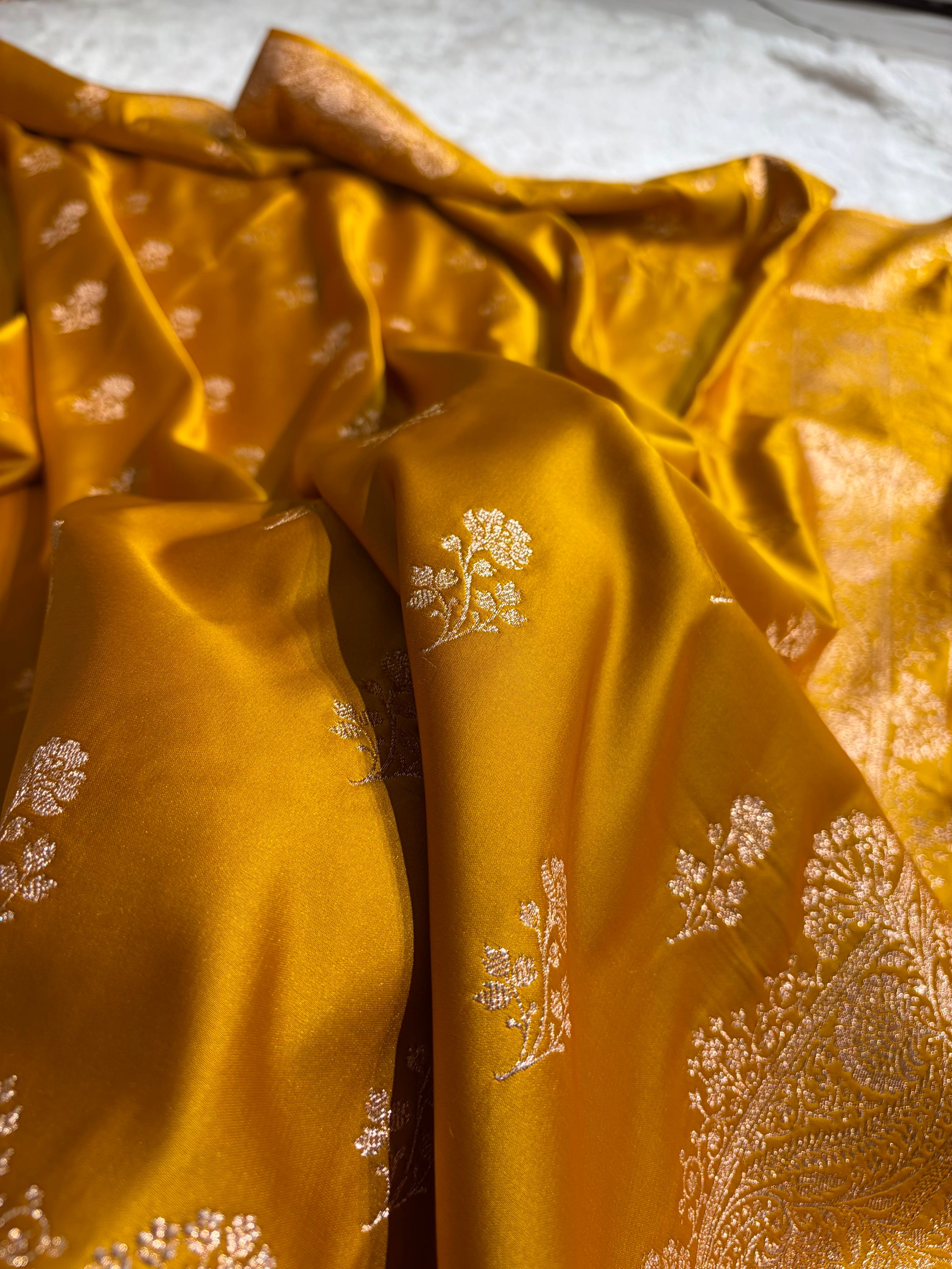 Banarasi Satin Katan Saree Booti PatterIn Mustard Shades SK135
