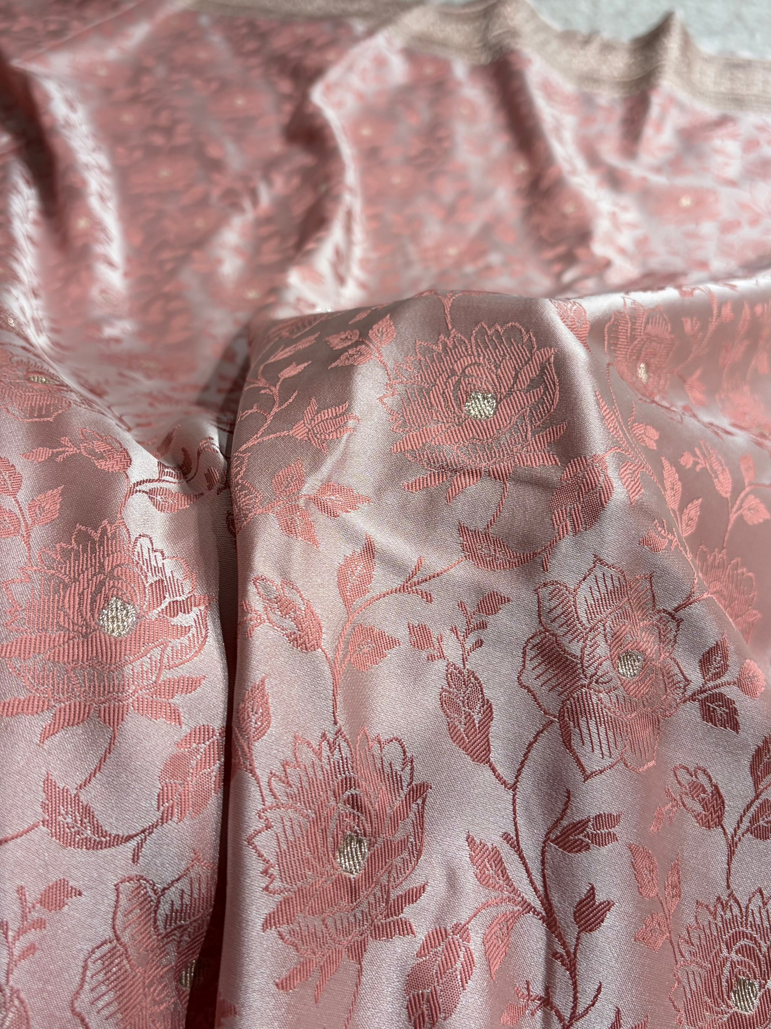 Banarasi Peach Floral Booti Mashru Silk Saree