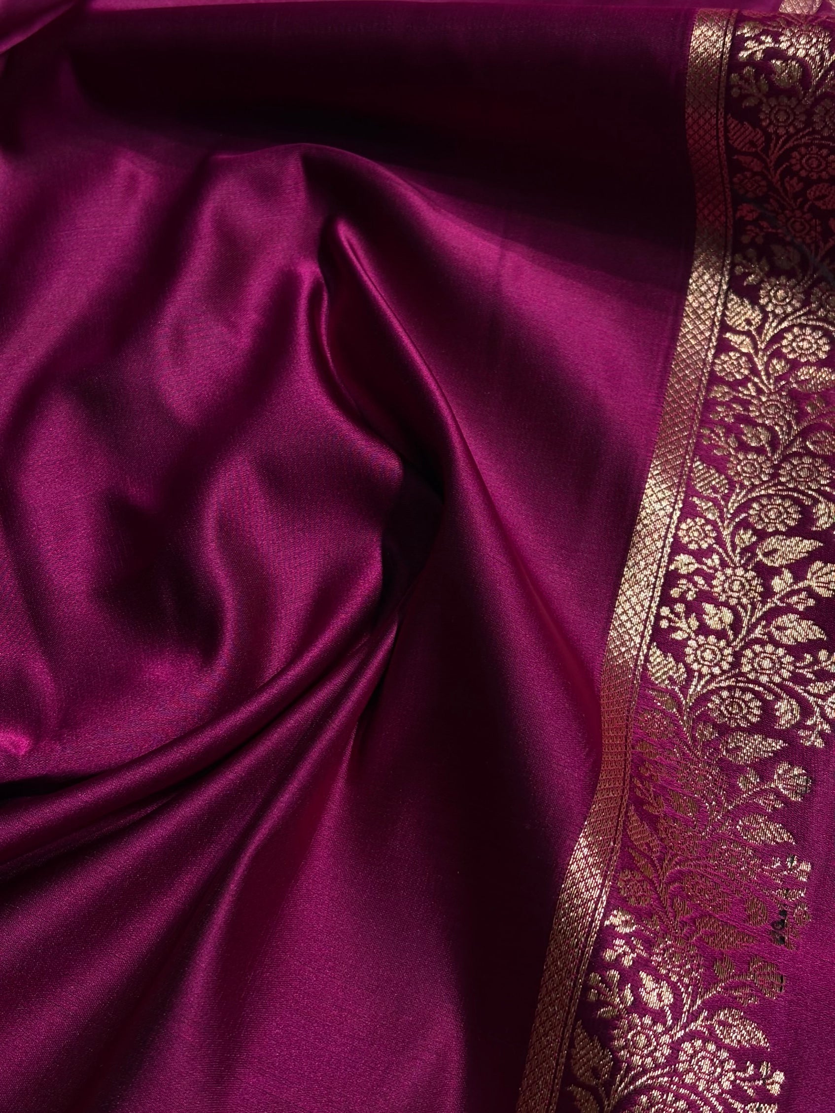 Wine Floral Booti Katan Silk Saree SK23