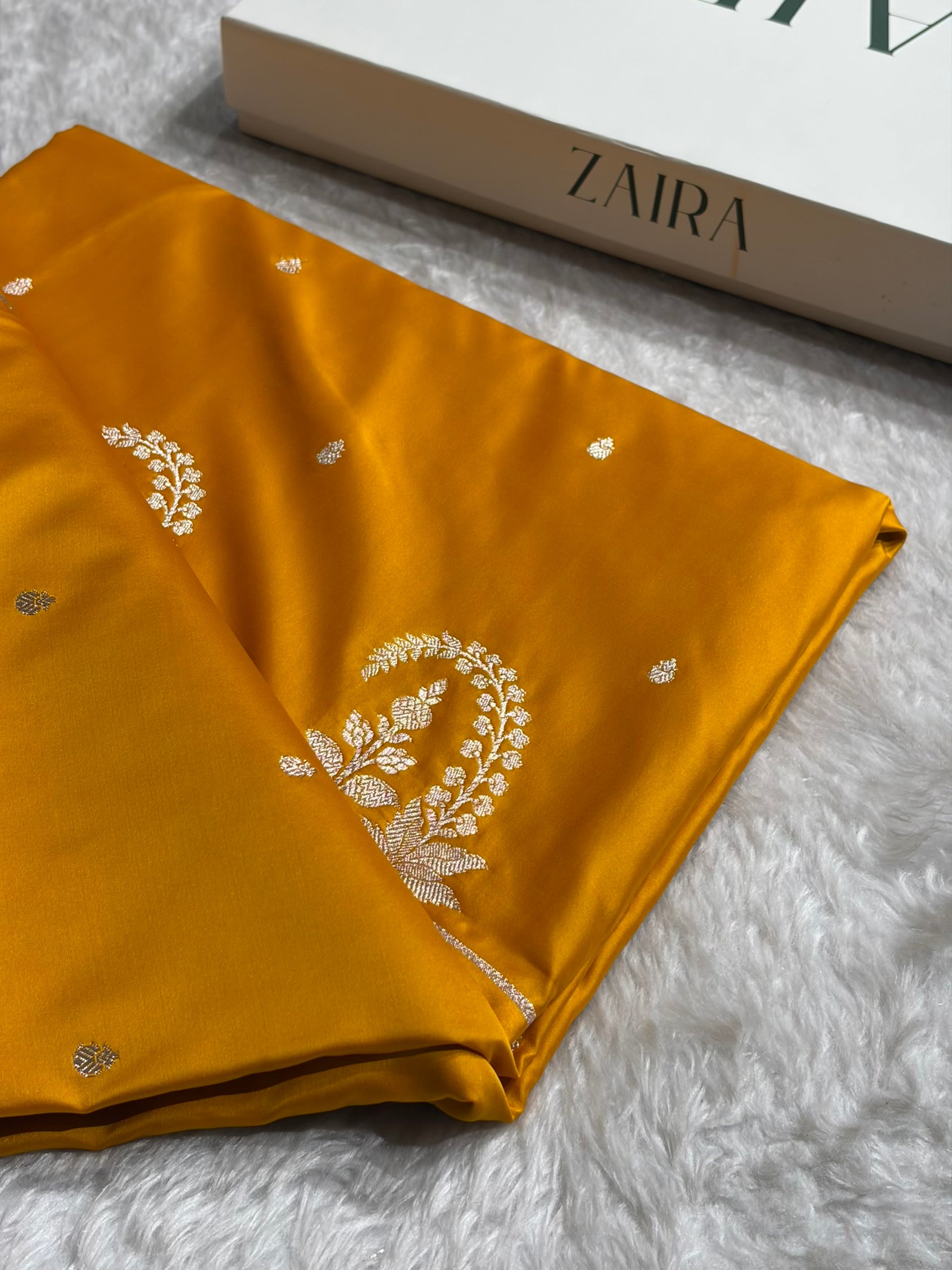 Mustard Shade With Booti Pattern Mashru Silk Saree