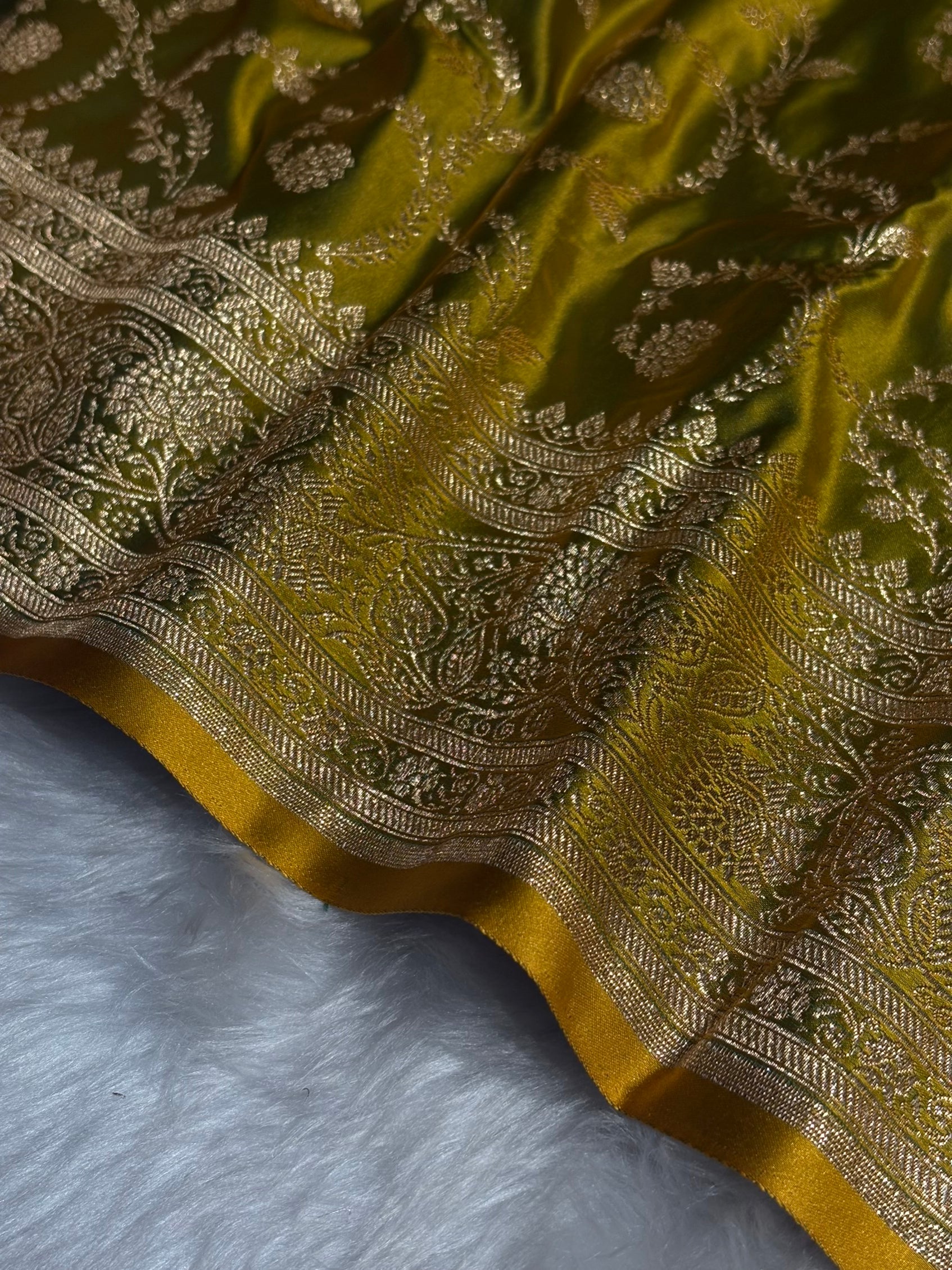 Liril Green Floral Jaal Pattern Satin Katan Silk saree SK55