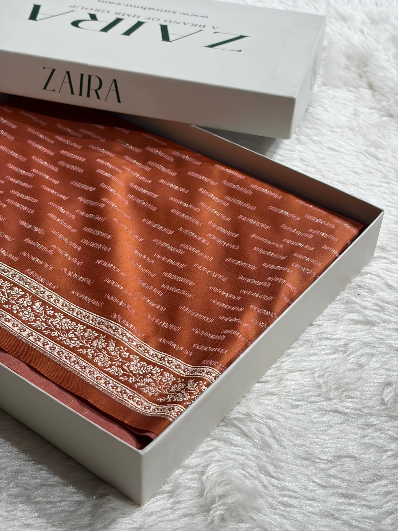 Rust Shades Tanchoi Motif Mashru Silk Saree MST-16