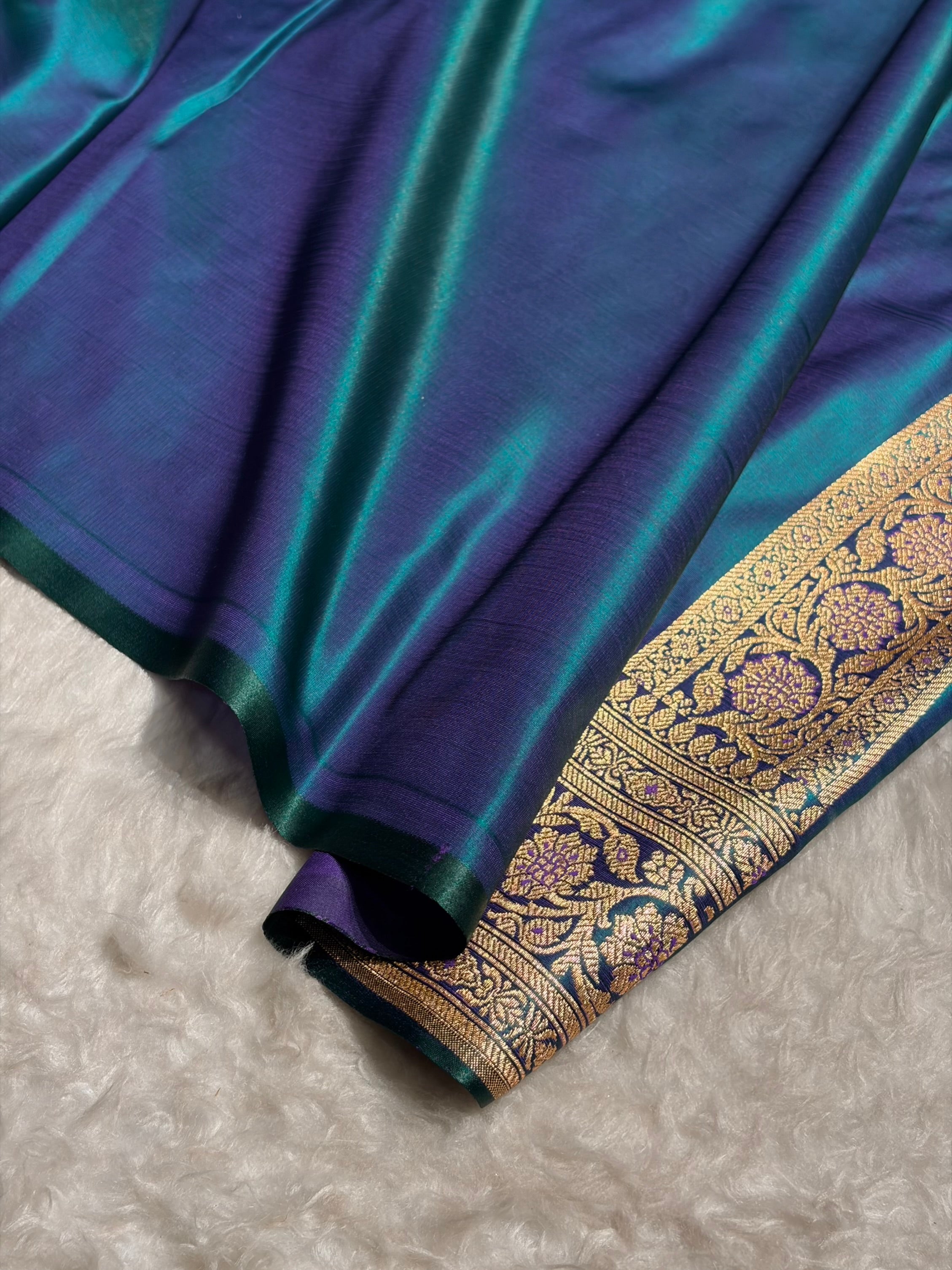 Banarasi Contrast Satin Silk Booti in Rose Gold With Purple Shades SS01