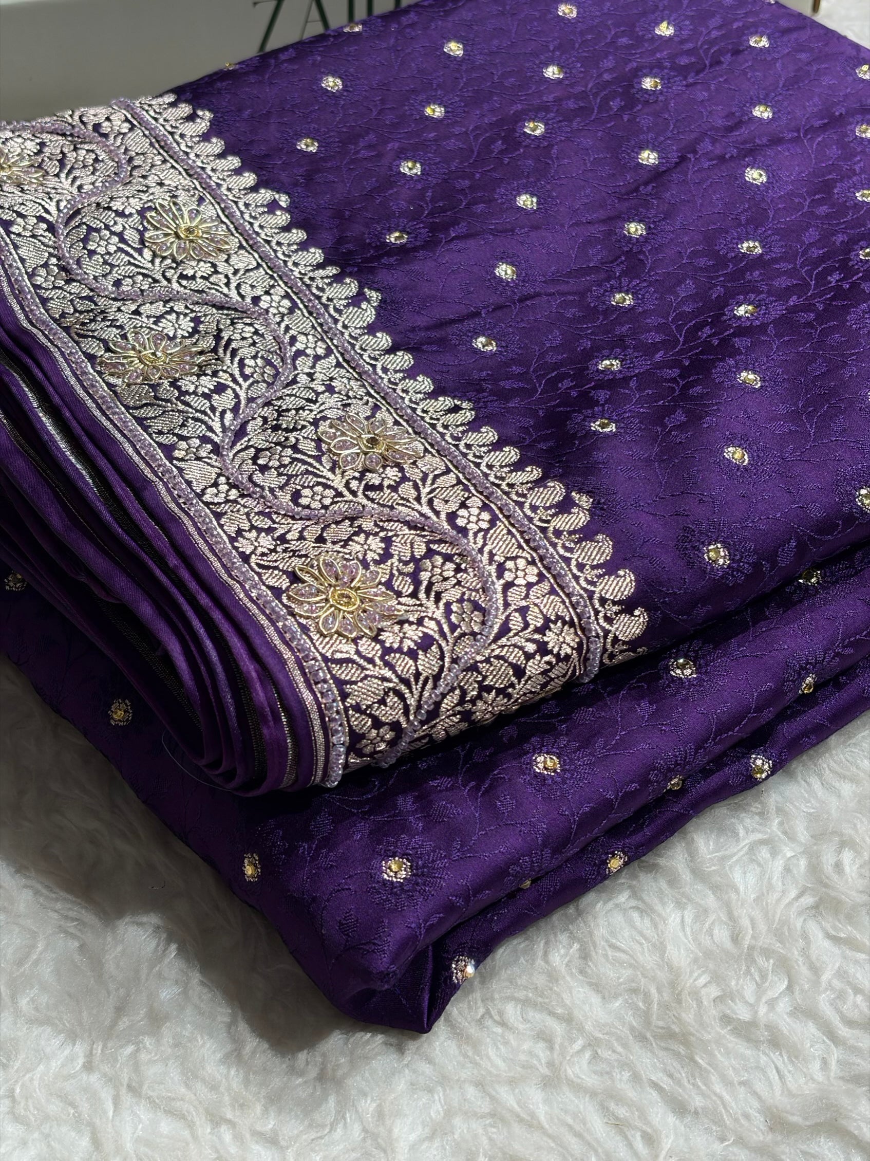 Purple Shades Booti Tanchoi With Ari & Zardozi Work Mashru Silk Saree BMS49