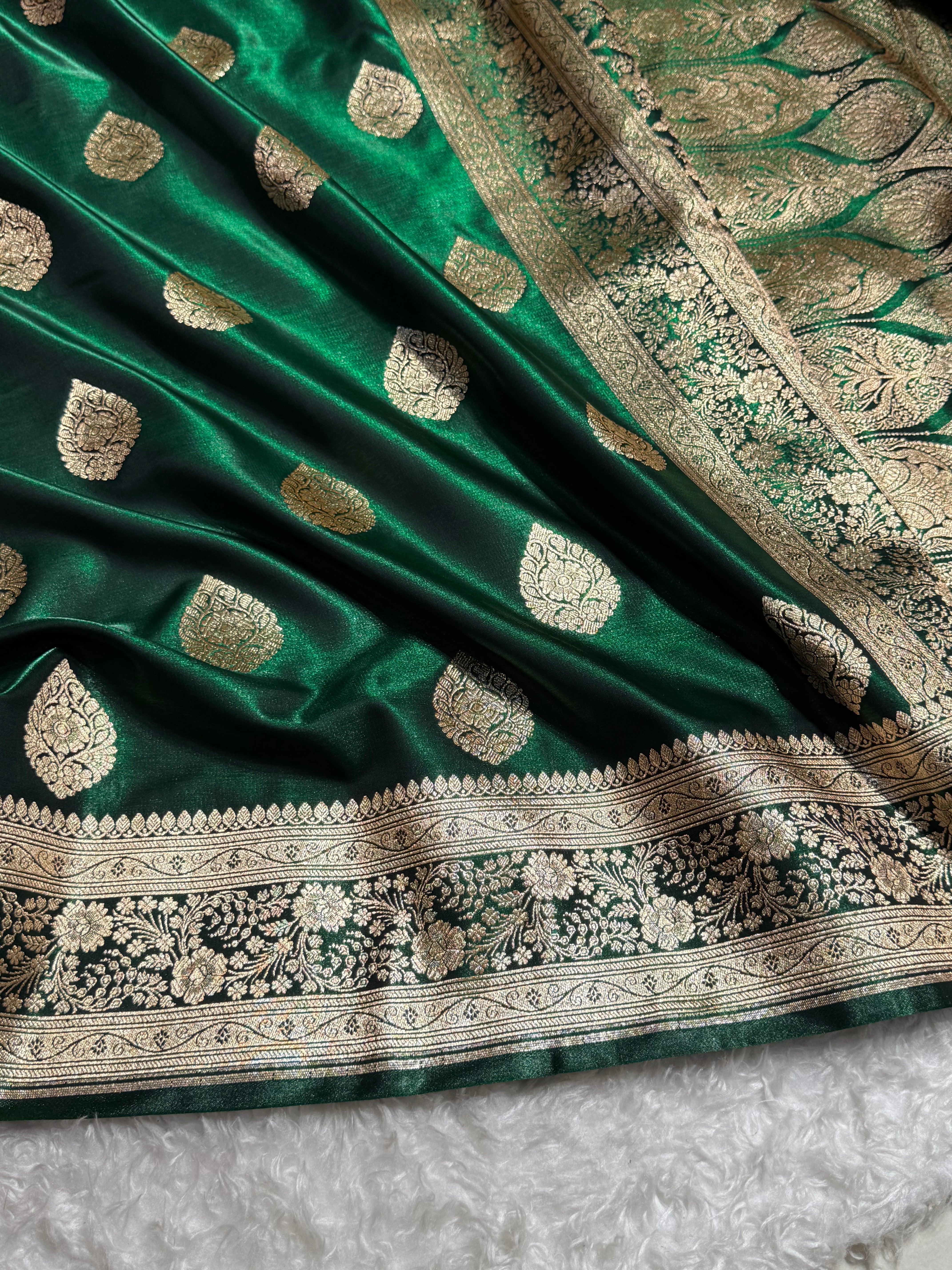 Ultra Light Weight Satin Silk Bottle Green Boota SS05