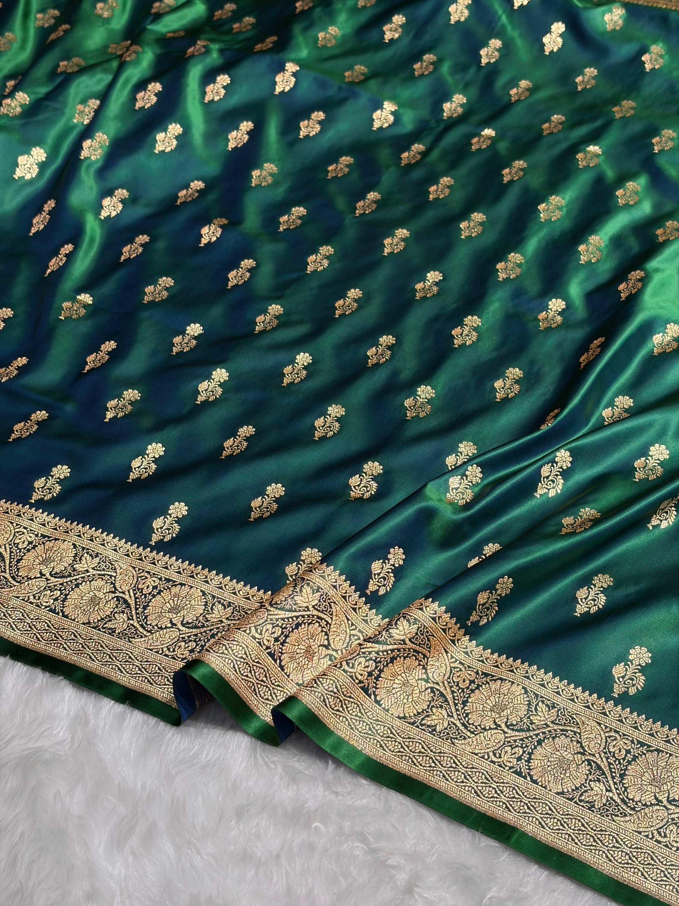 Cross Green Unique Boota Pattern Satin Katan Silk Saree SK68