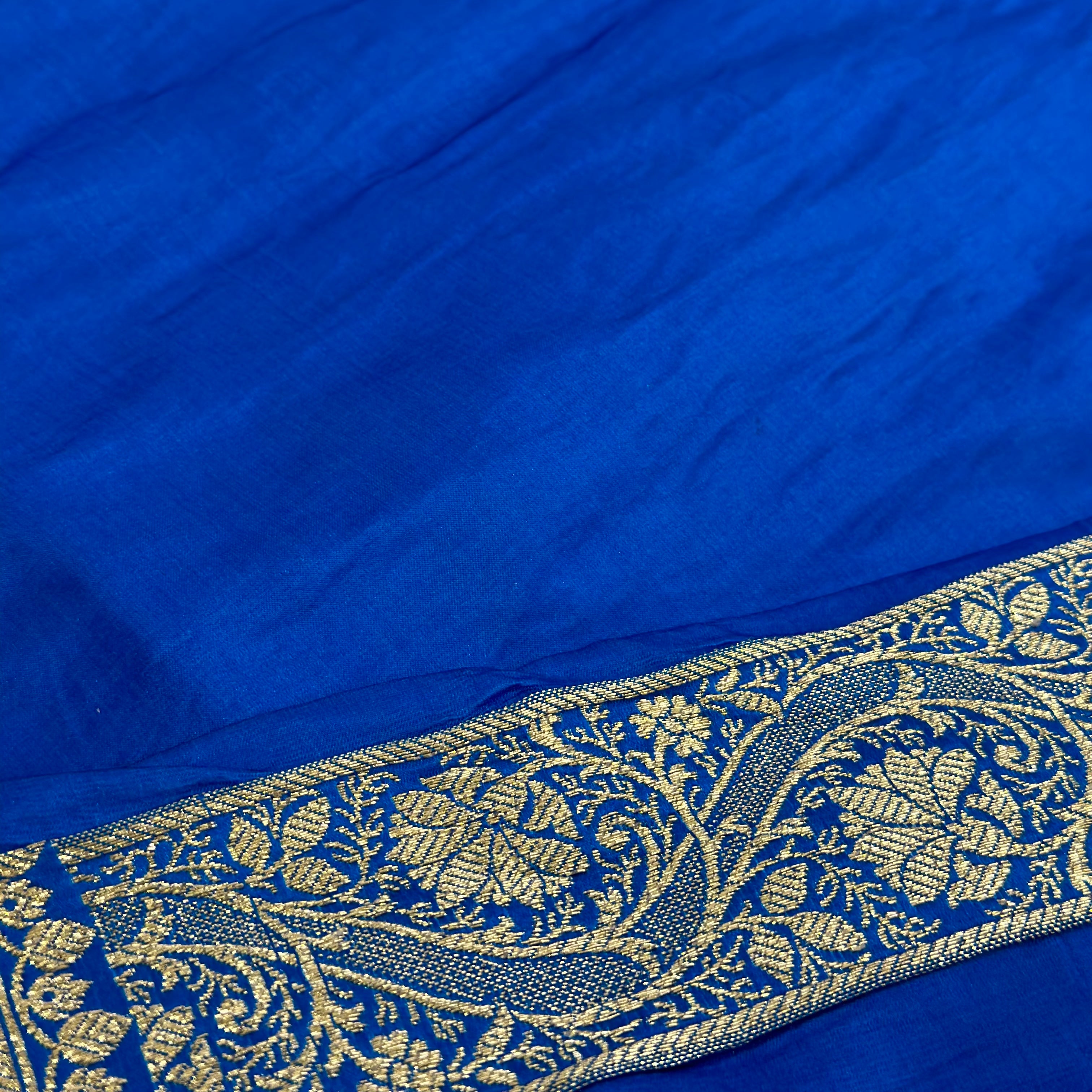 Firozy Satin Katan Boota