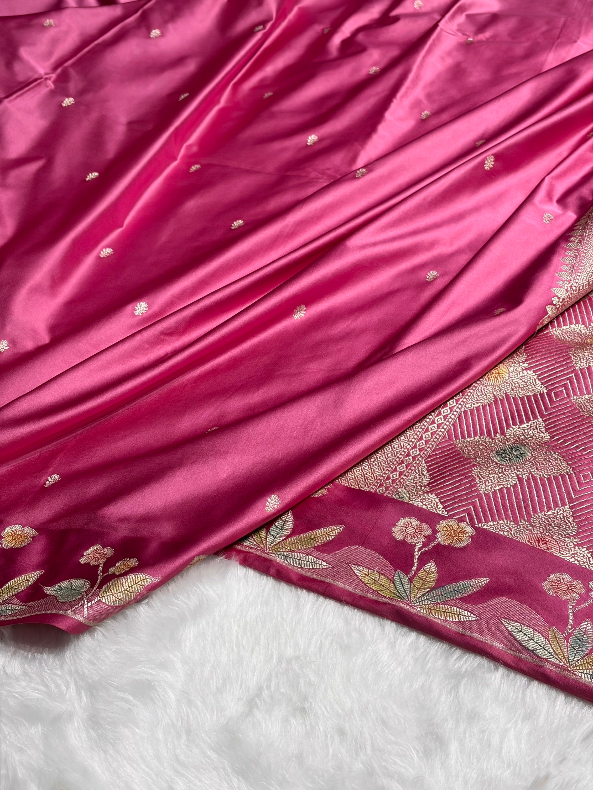 Banarasi Baby Pink Shades Minakari Booti Mashru Silk Saree MS58