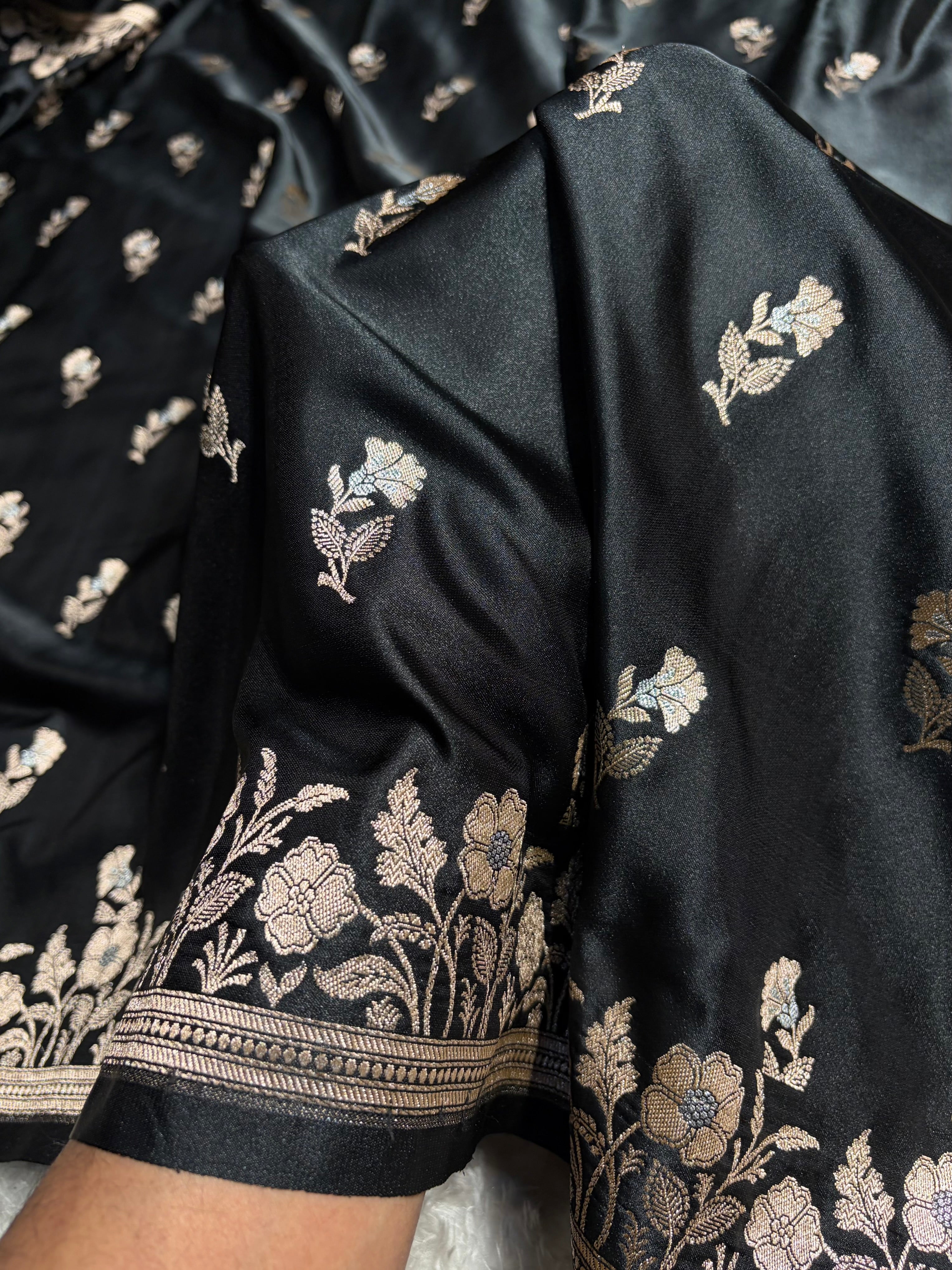 Banarasi Black Boota With Floral Border Mashru Silk Saree MSM-88