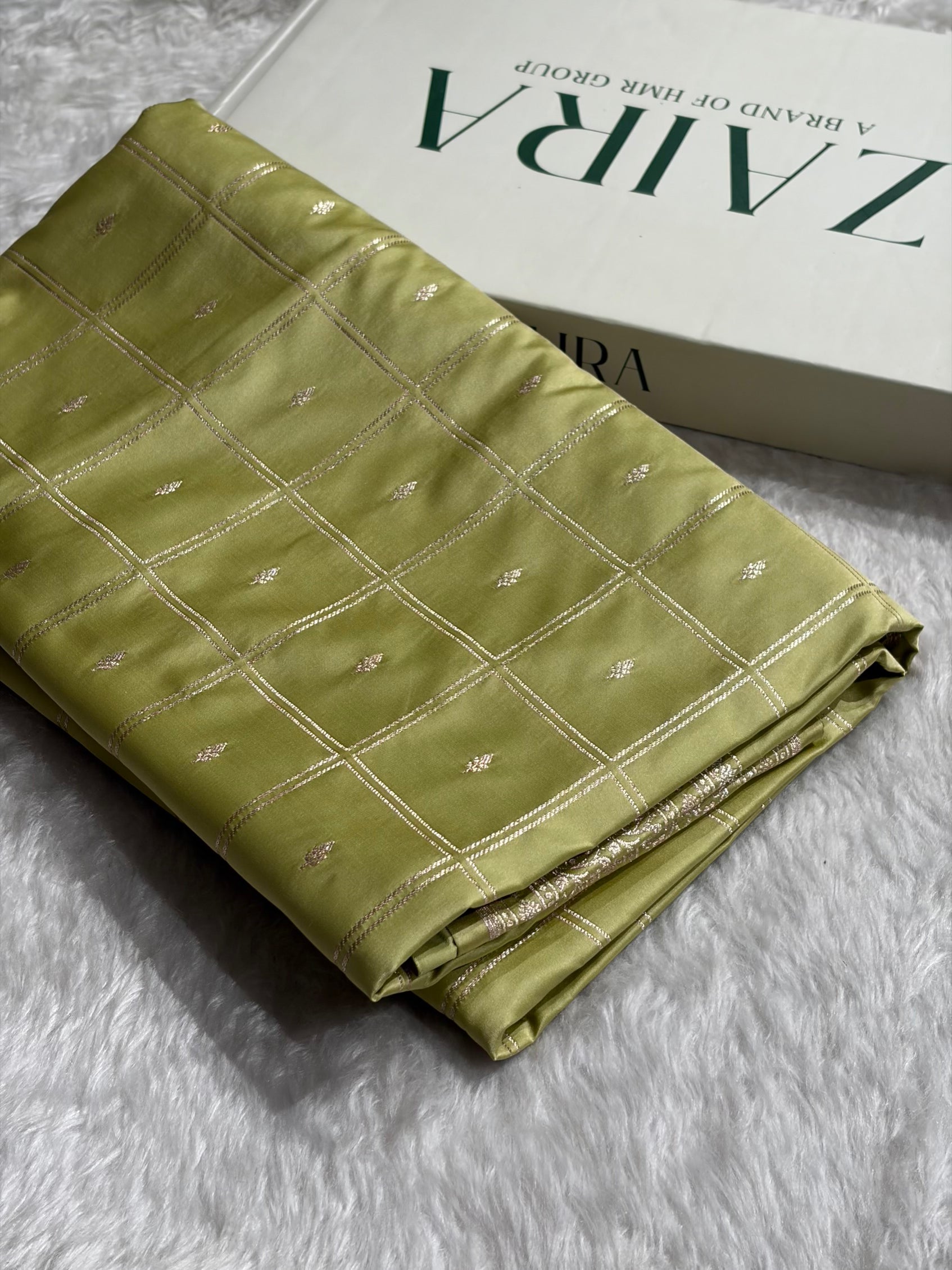 Pista Shades Banarasi With Floral Border Mashru Silk Saree MSM-124