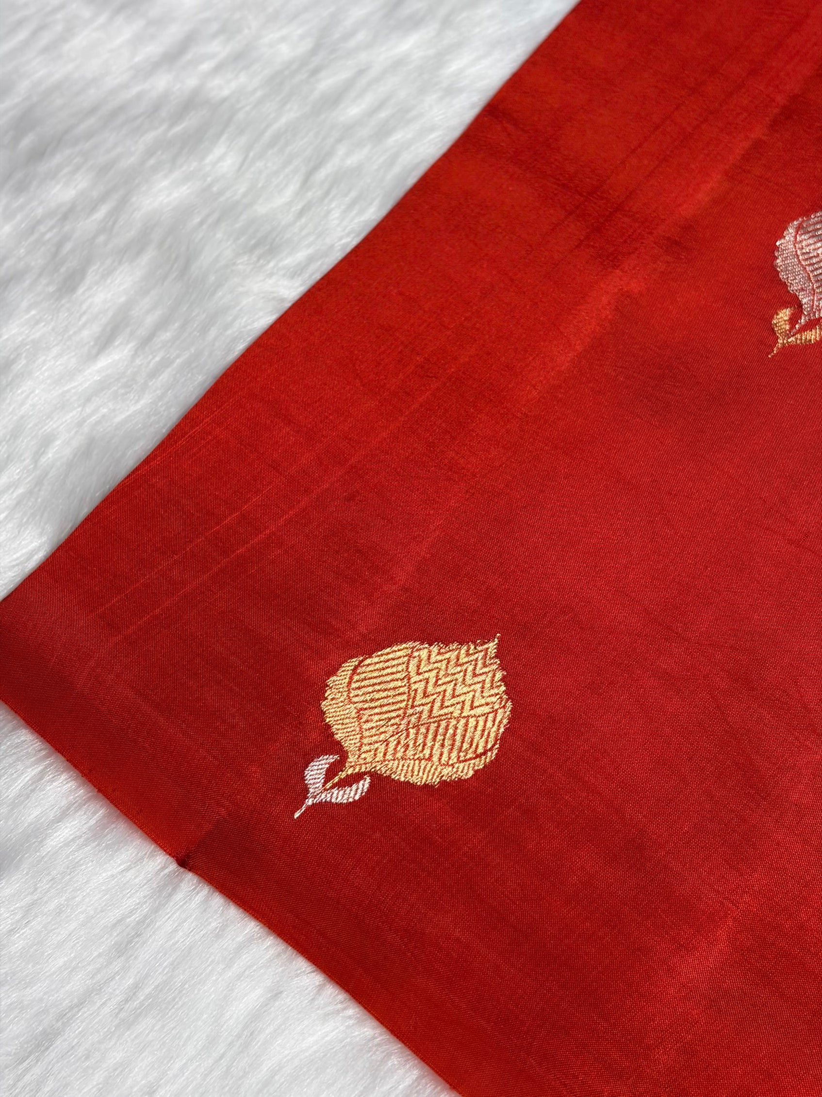 Red Shades Boota Handwoven Pure Raw Mango Silk RM-10