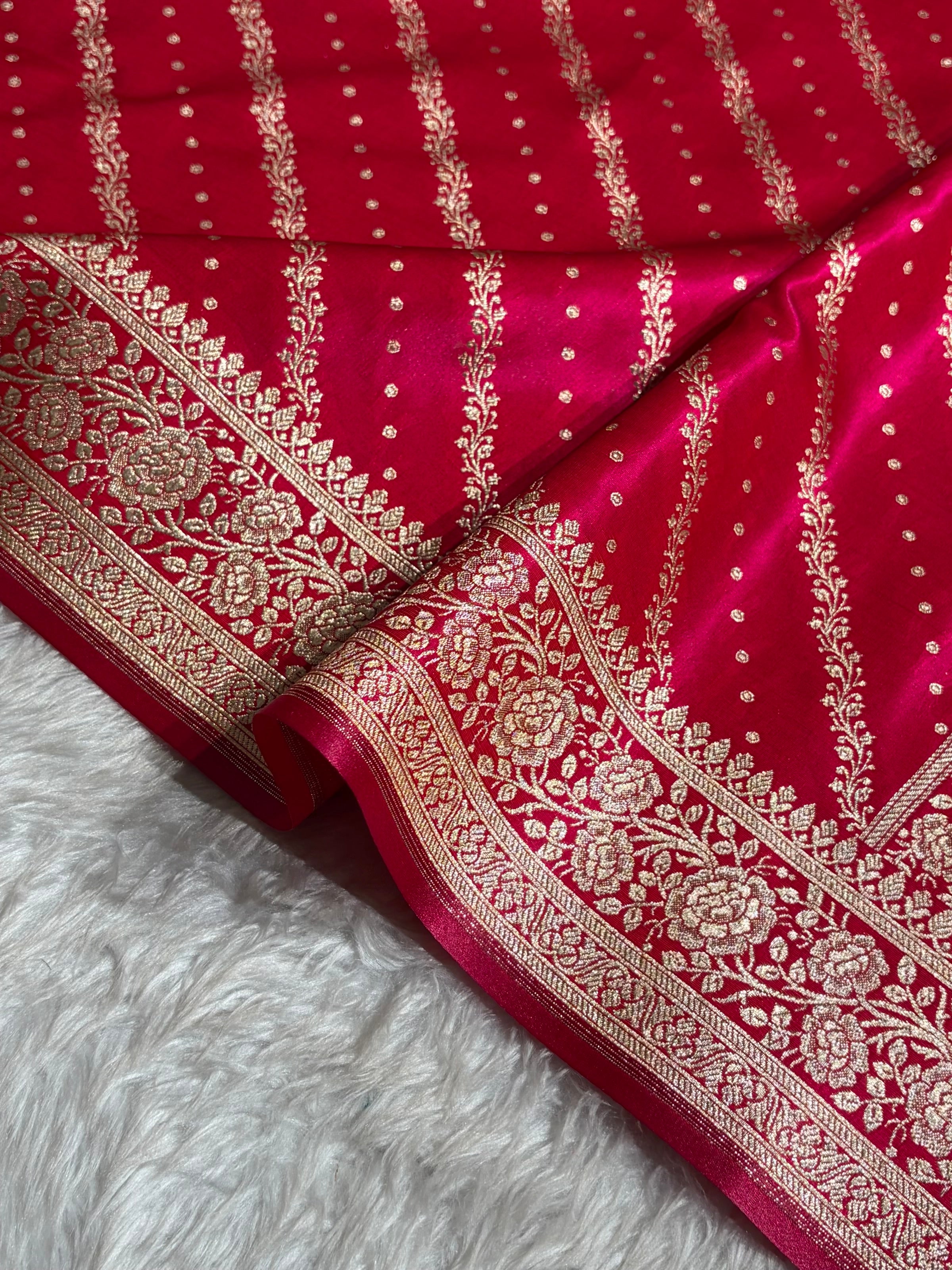 Banarasi Cross Rani Shades Cross Pattern Banarasi Satin Silk Saree SS61