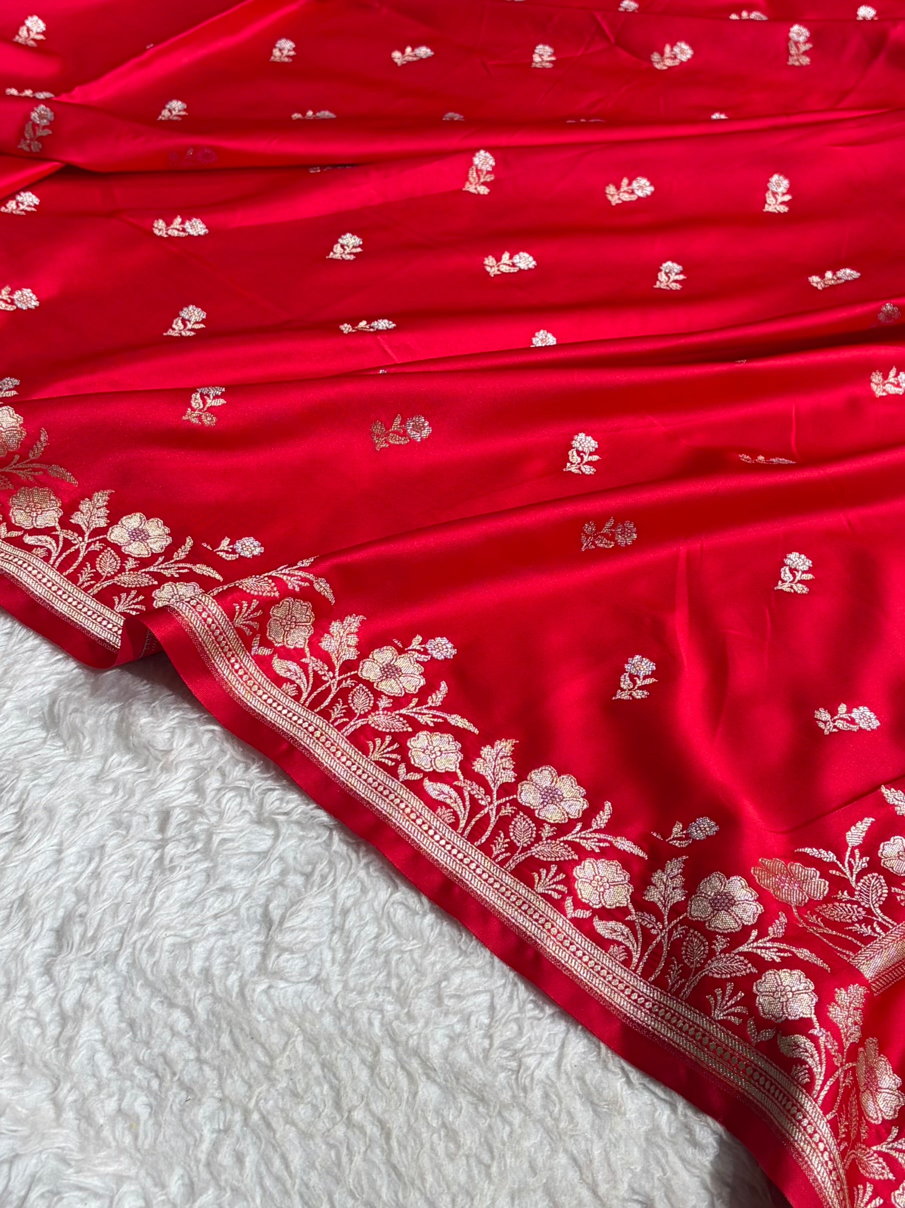 Red Boota With Floral Border Mashru Silk Saree MSM-86