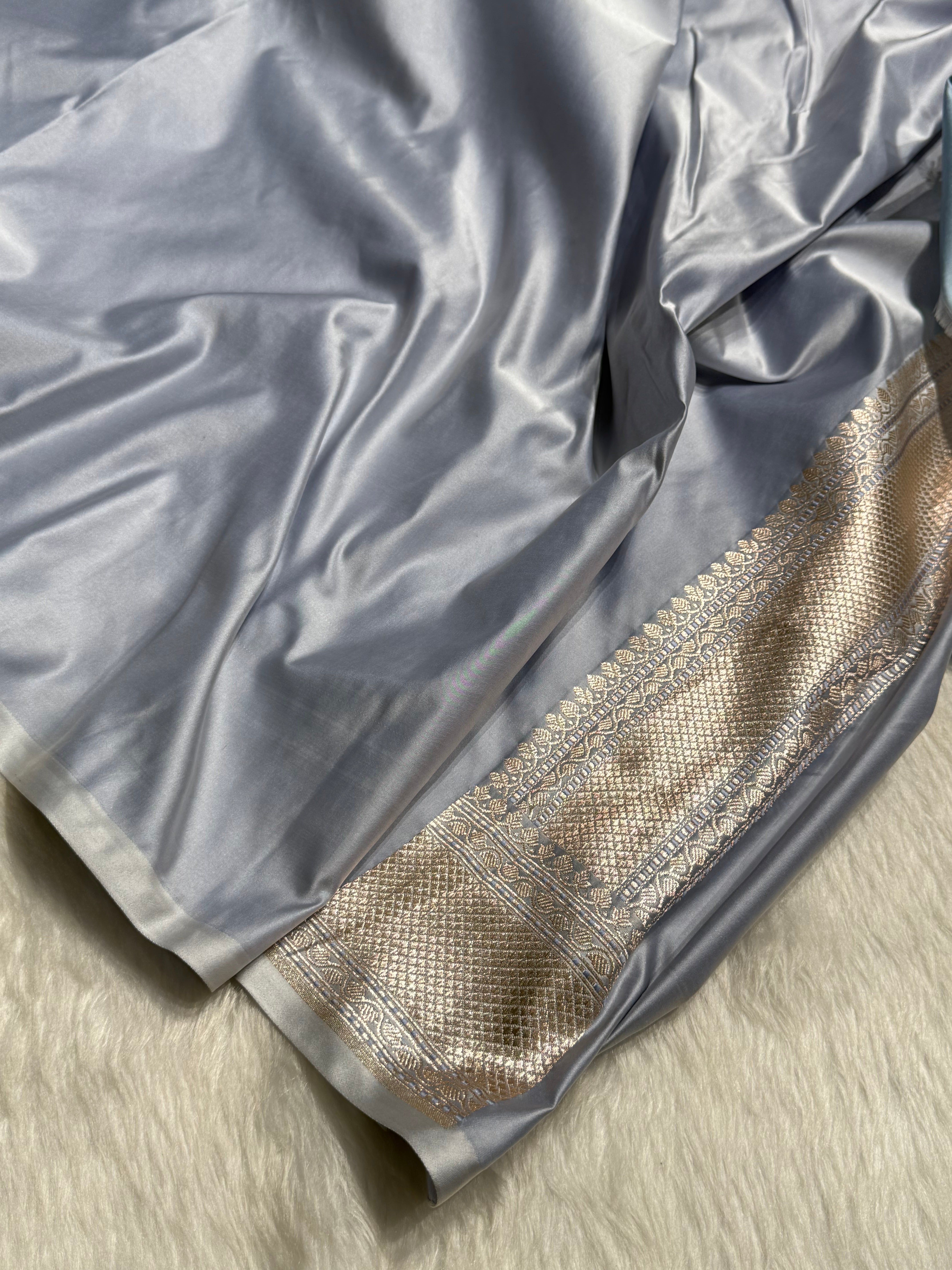 Light Nile Blue Shades Tanchoi Motif Mashru Silk Saree