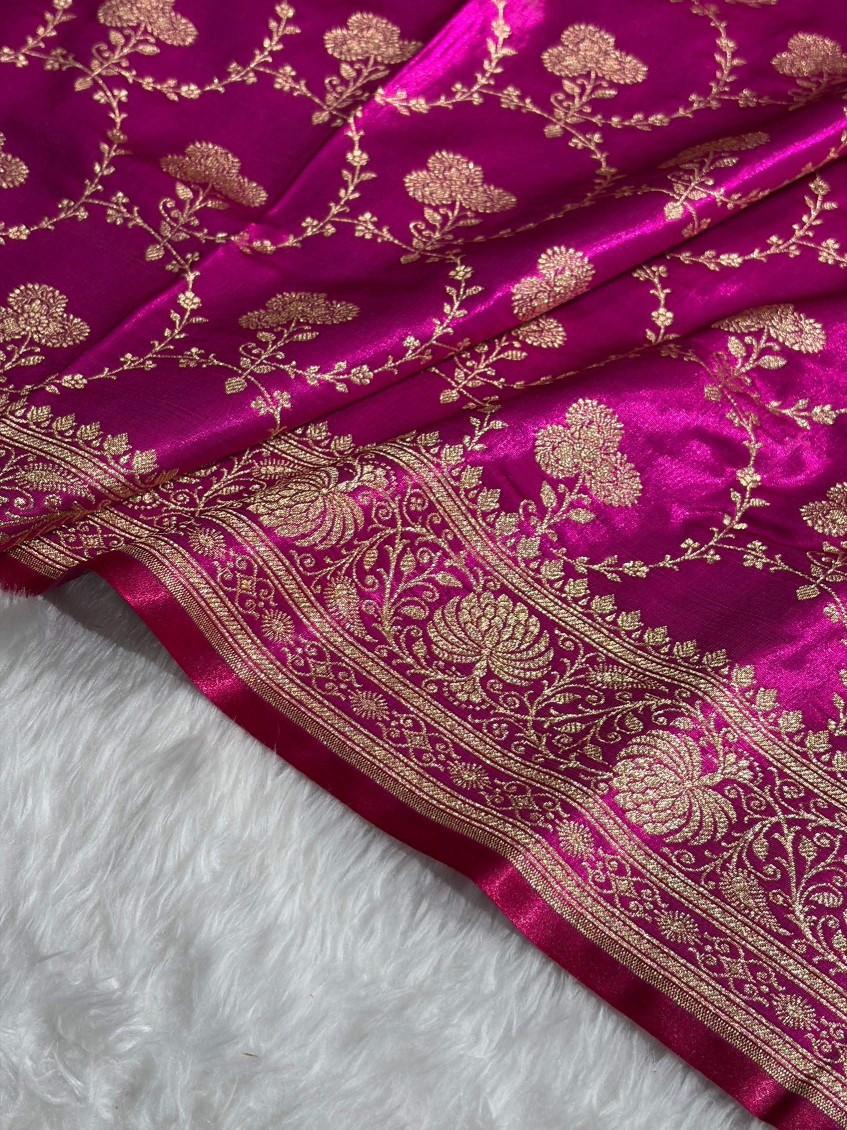 Banarasi Satin Silk Saree Jaal in Magenta Shades SS23
