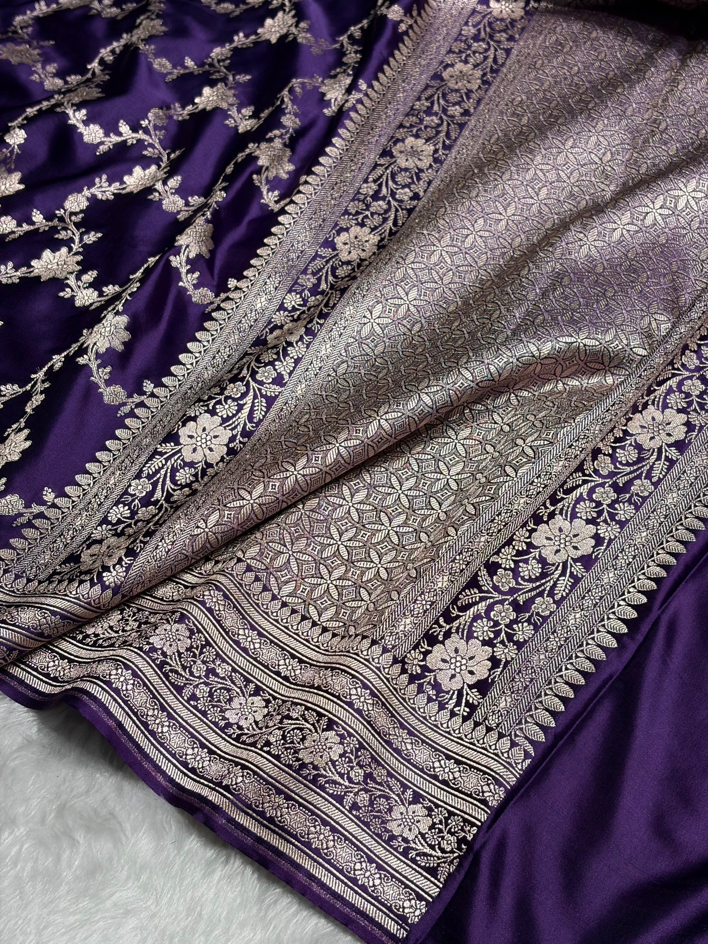 Purple Shades Jaal Pattern Floral Jaal Mashru Silk Saree MS07