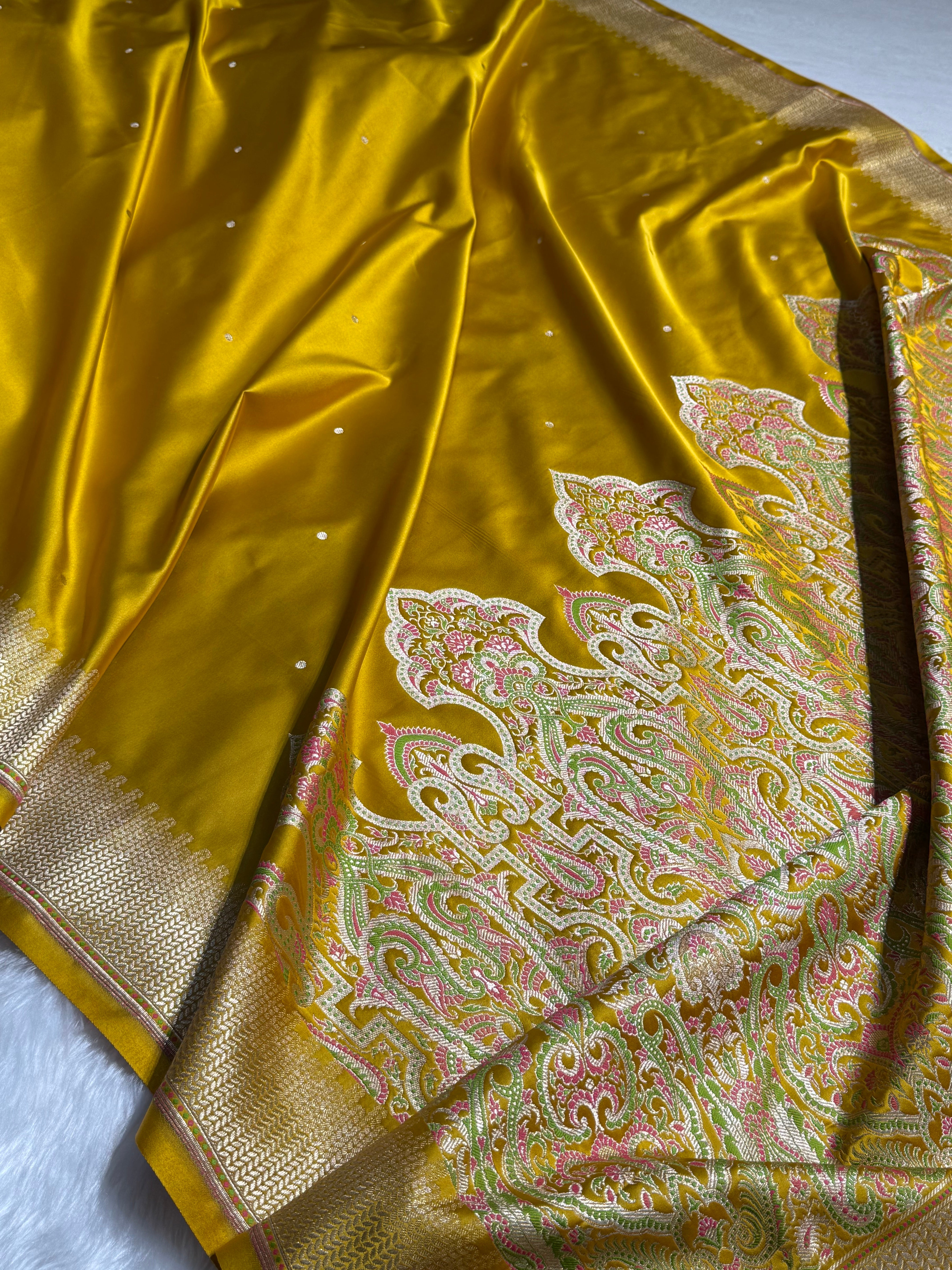 Lemon Mehendi Booti Pattern Satin Katan Silk Saree SK56