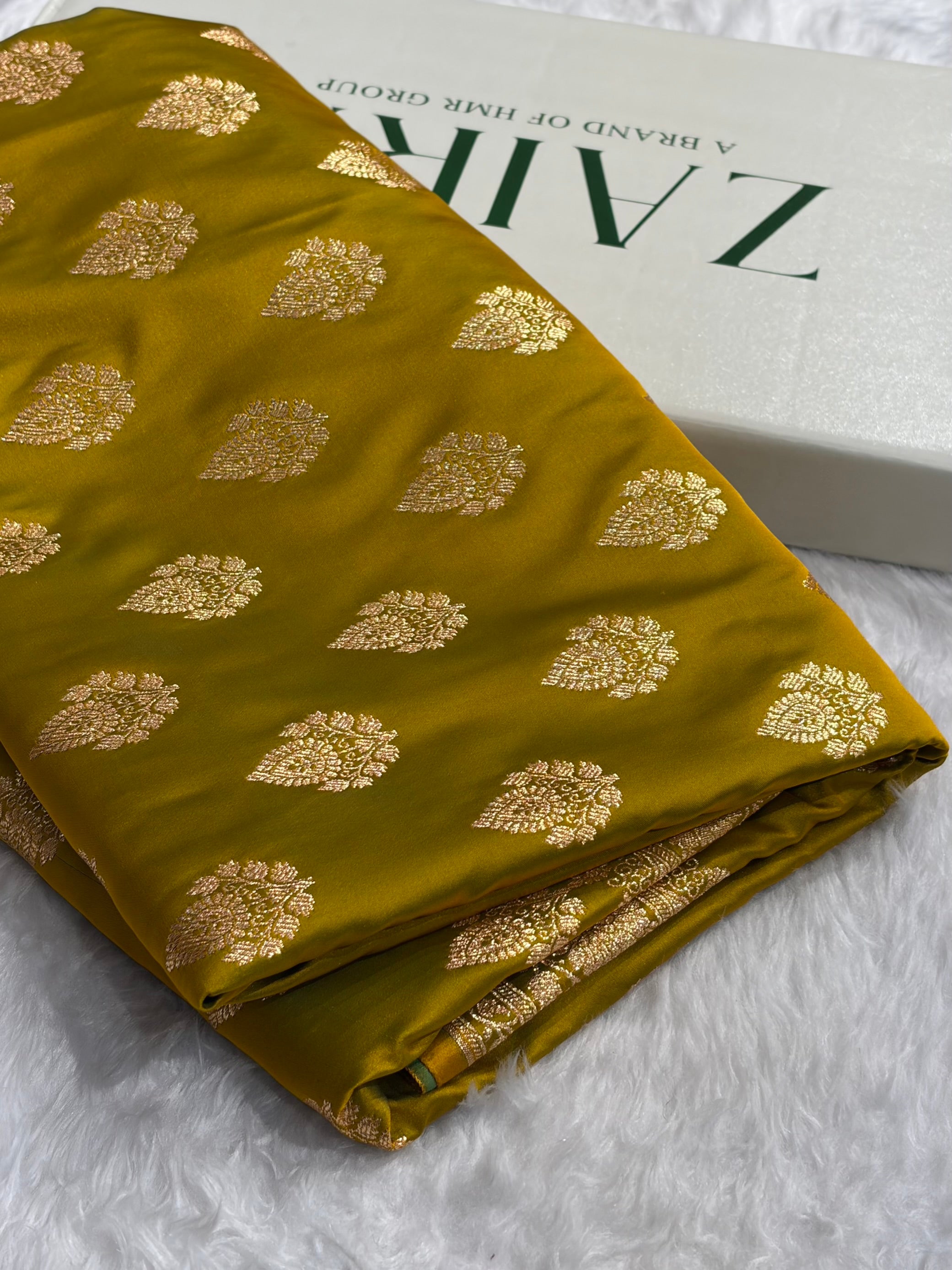 Liril Mehendi Floral Boota Pattern Satin Katan Silk saree SK45