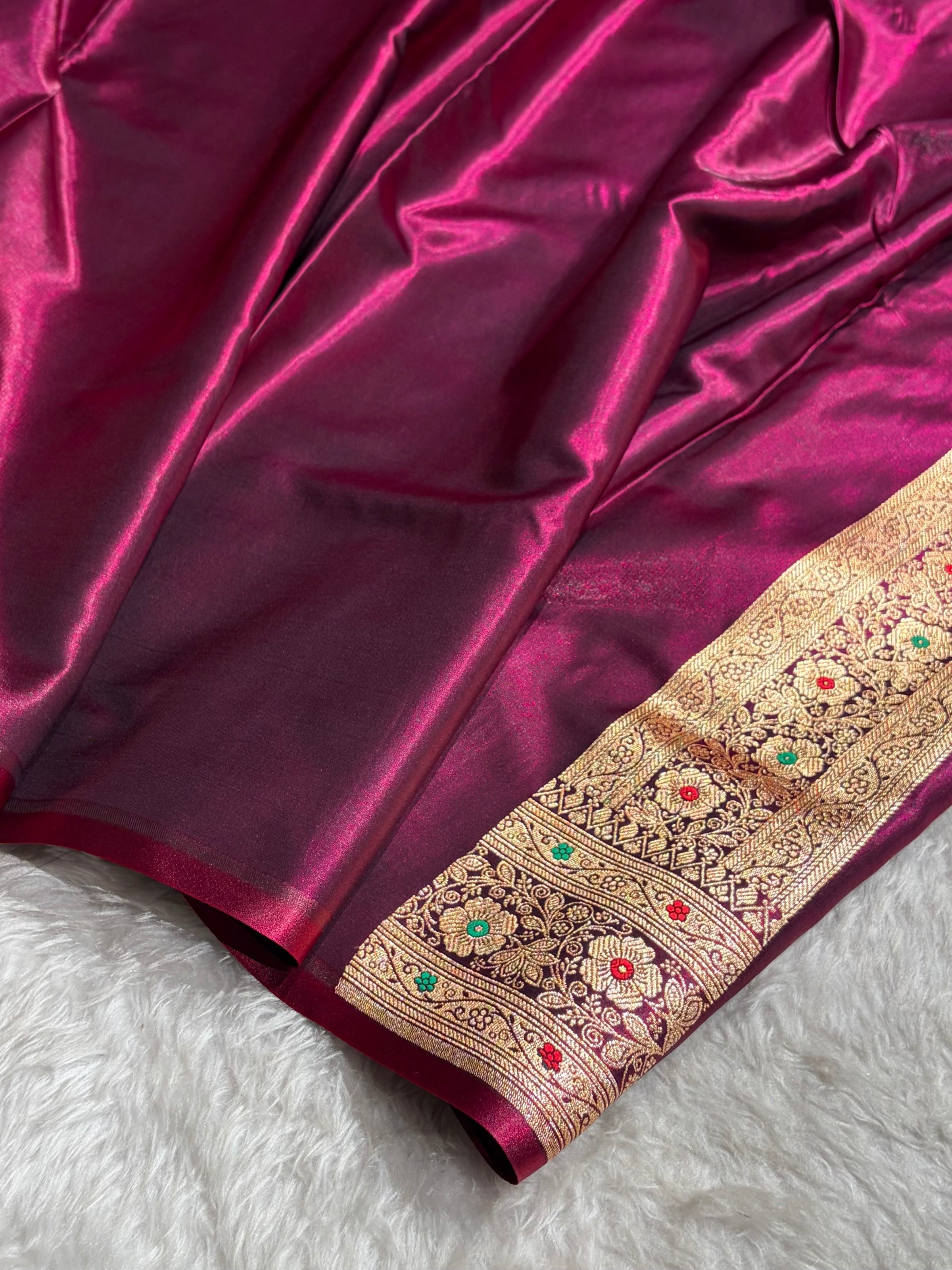 Wine Shades Minakari Boota Pattern Banarasi Satin Silk Saree SS44
