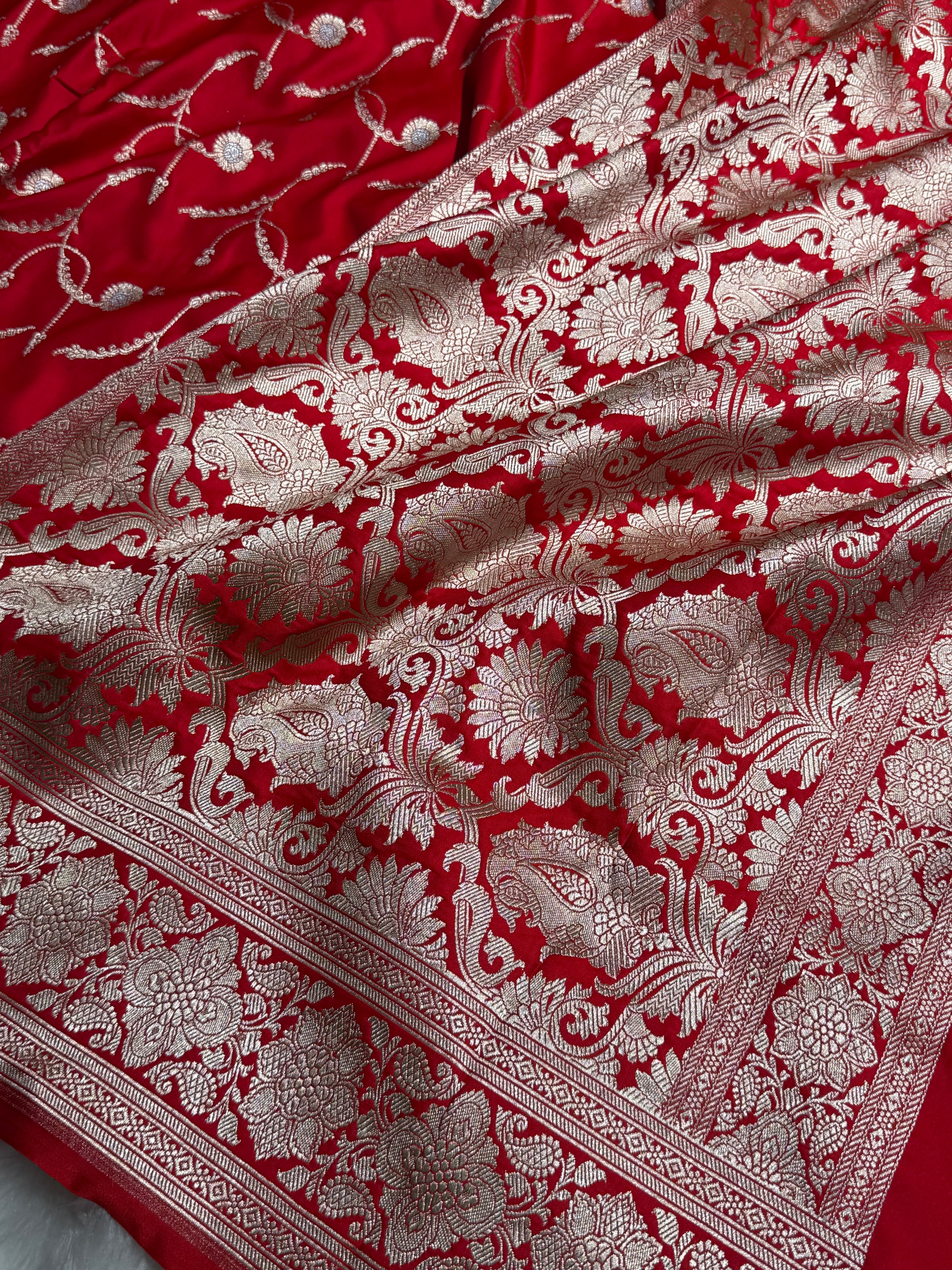 Red Shades Banarasi Jaal Pattern Floral Minakari Mashru Silk Saree MSM-103