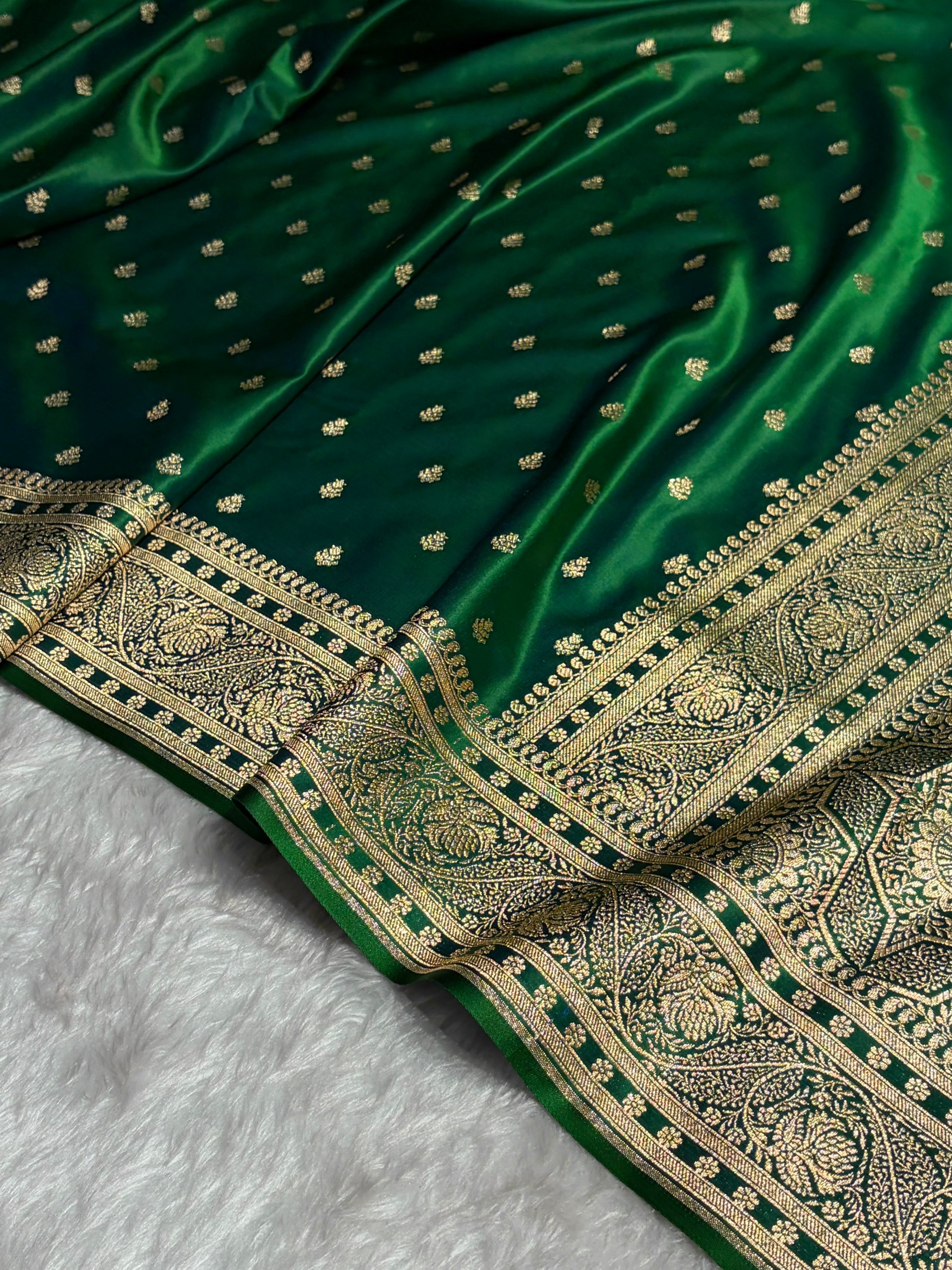 Cross Green Floral Pattern Satin Katan Silk Saree SK78