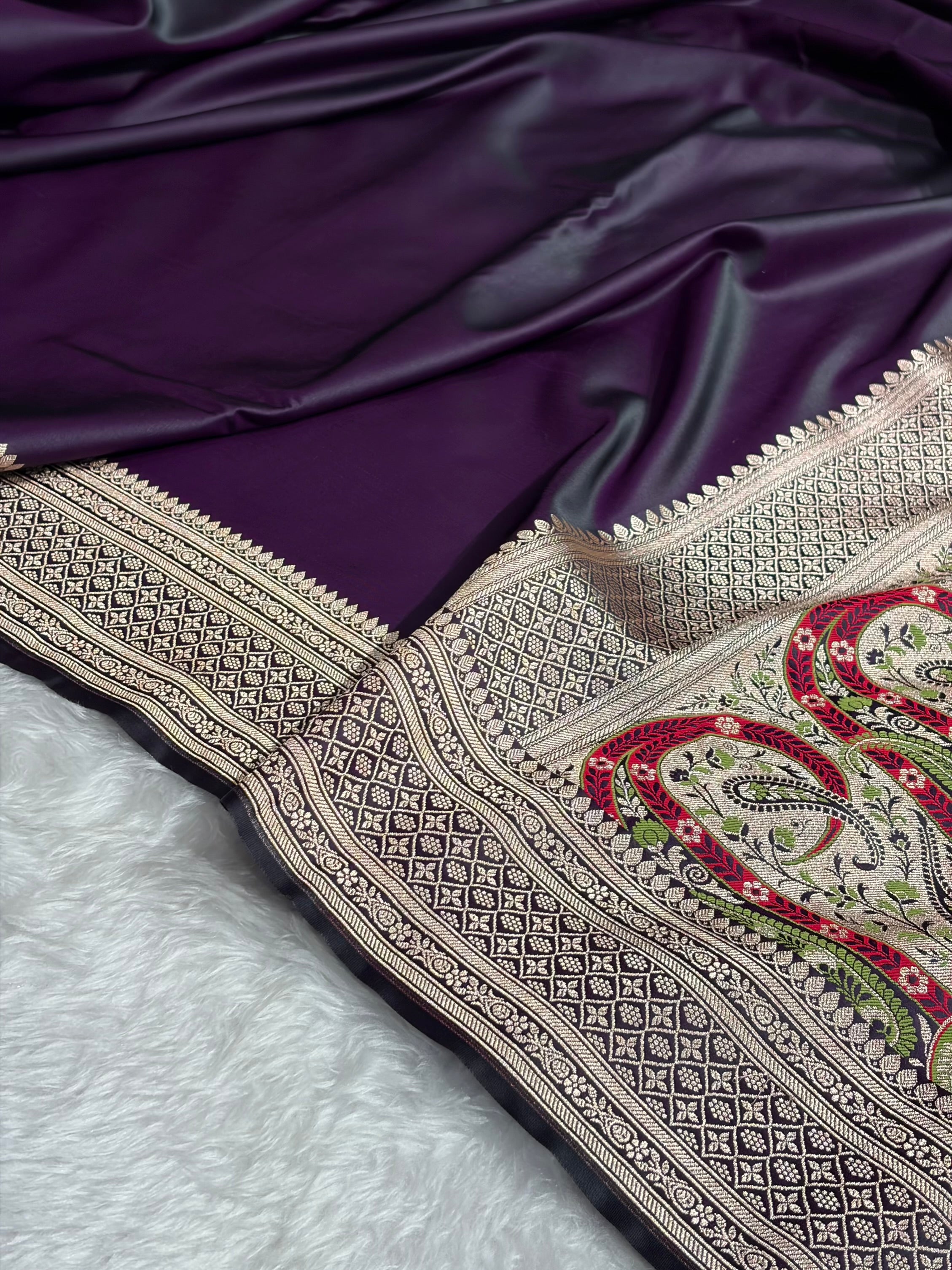 Banarasi Plain Cross Wine Shades With Minakari Pallu Mashru Silk Saree MS82