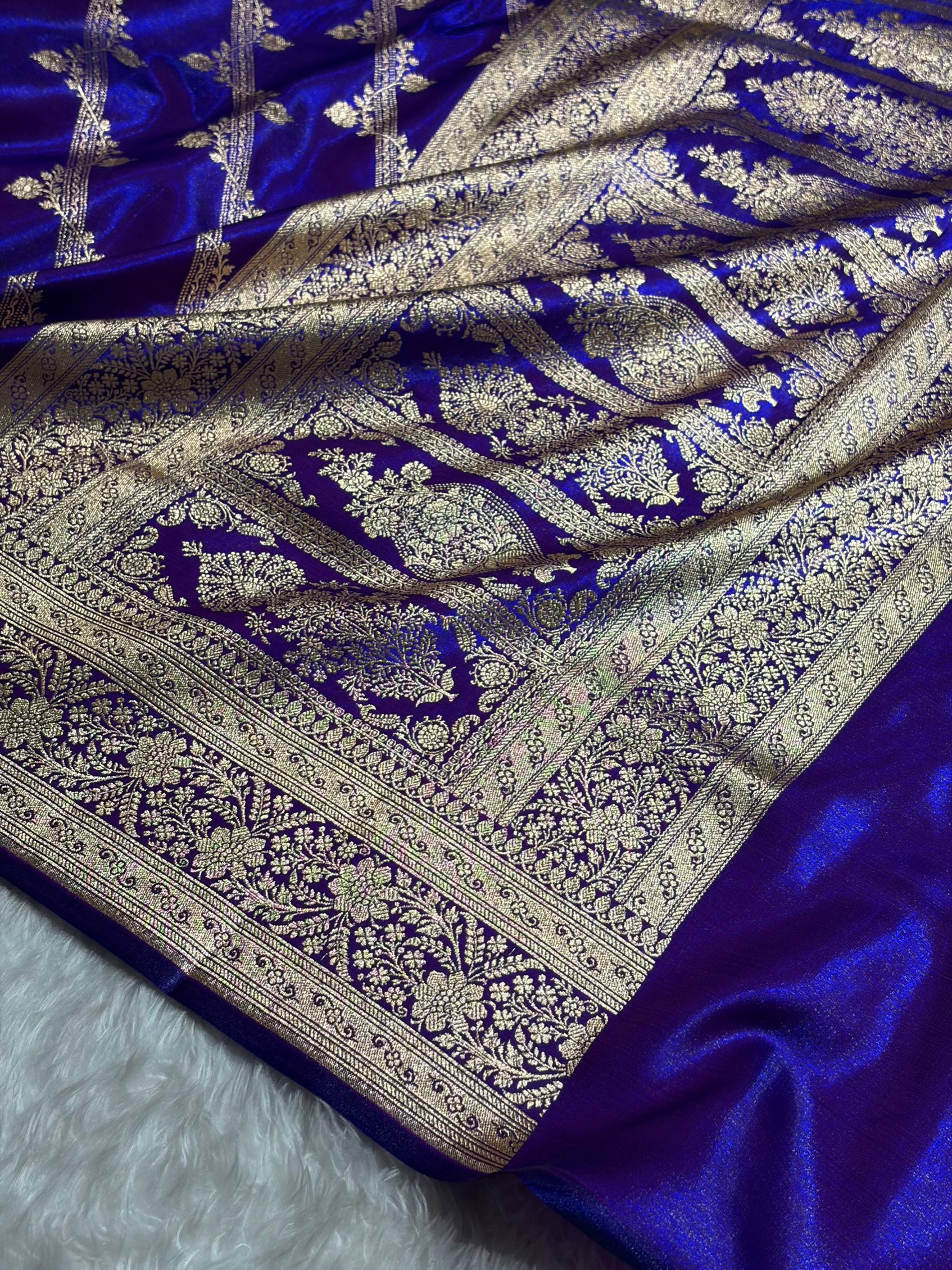 Purple Shades Cross Pattern Banarasi Satin Silk Saree SS50