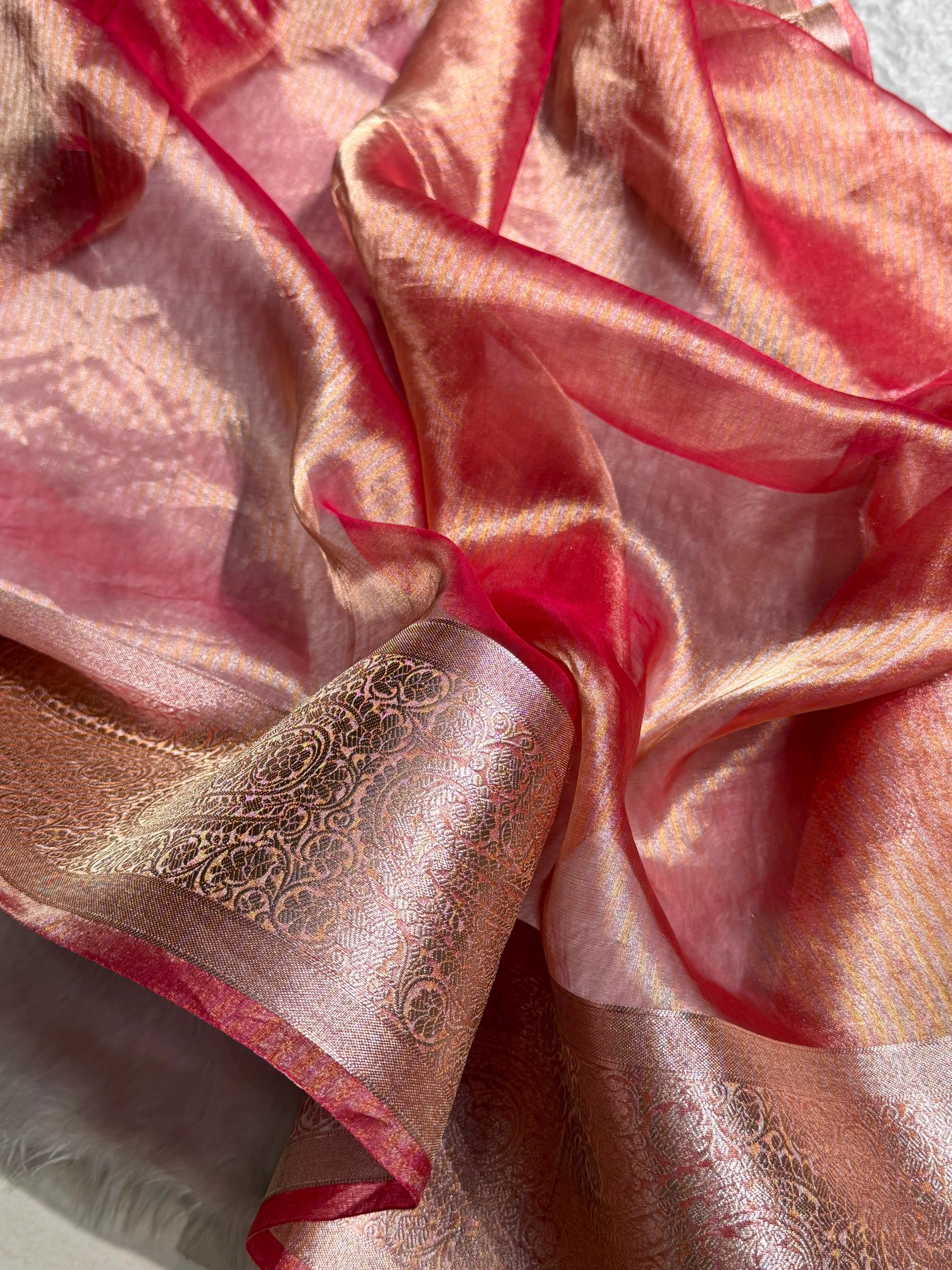 Gajiri Shades Tissue Bananasi Floral Pure Tissue Silk Saree PT-57