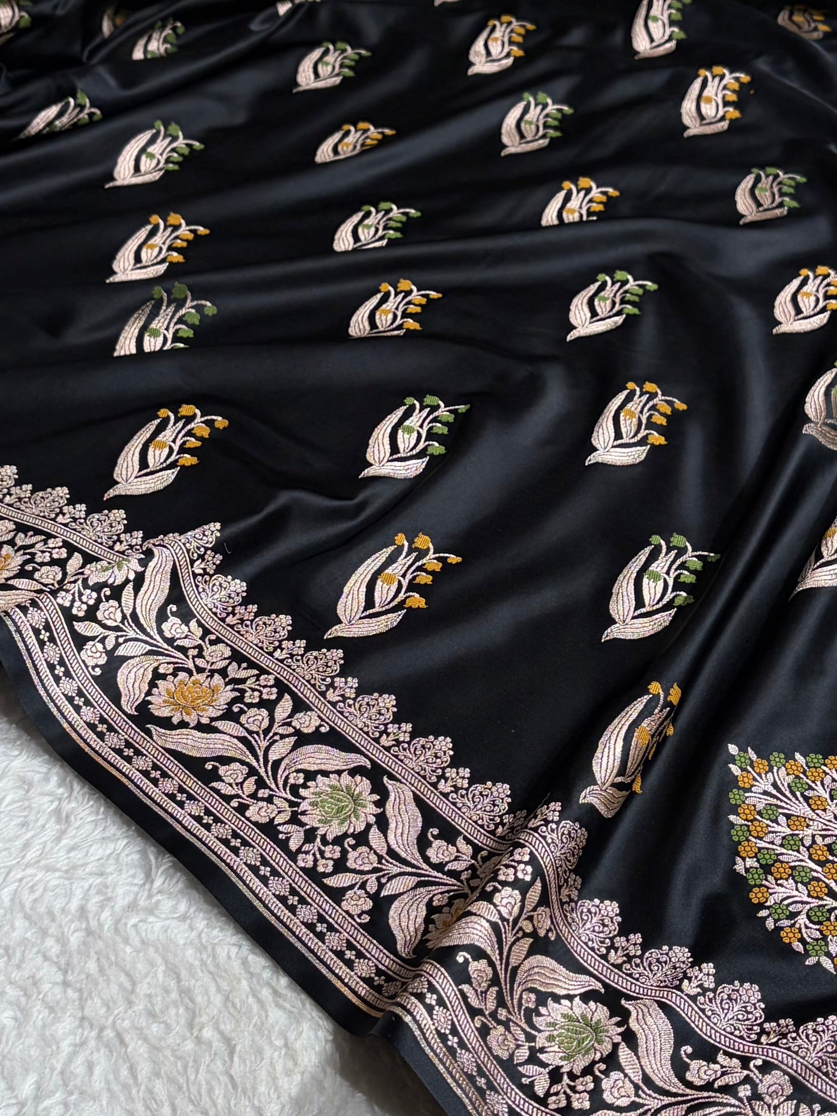 Black Shades Banarasi Boota Pattern Minakari Floral Mashru Silk Saree MSM-121