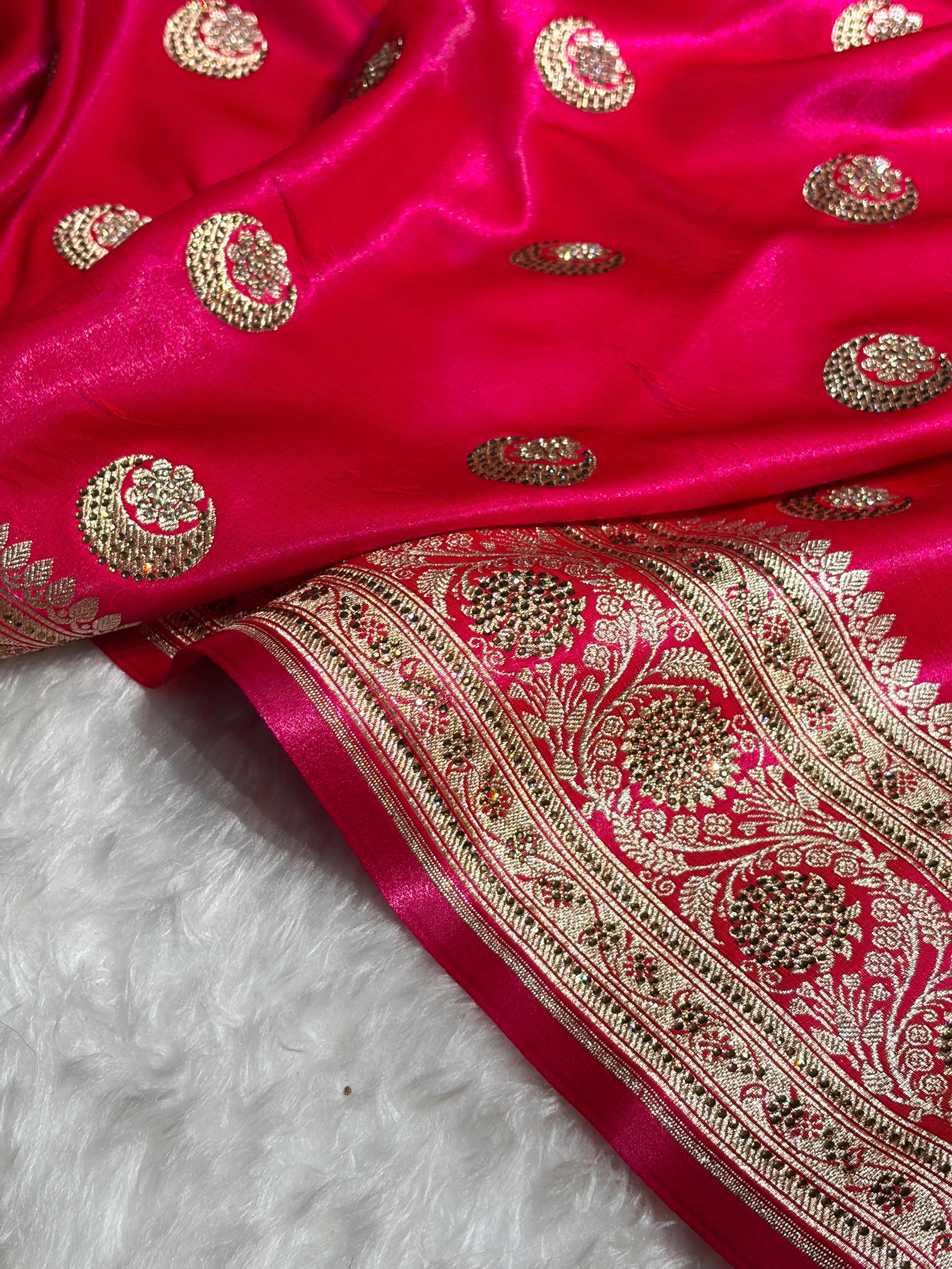 Chand Tara Cross Rani Boota With Traditional Banarasi Swarovski Work BSS04 (R)