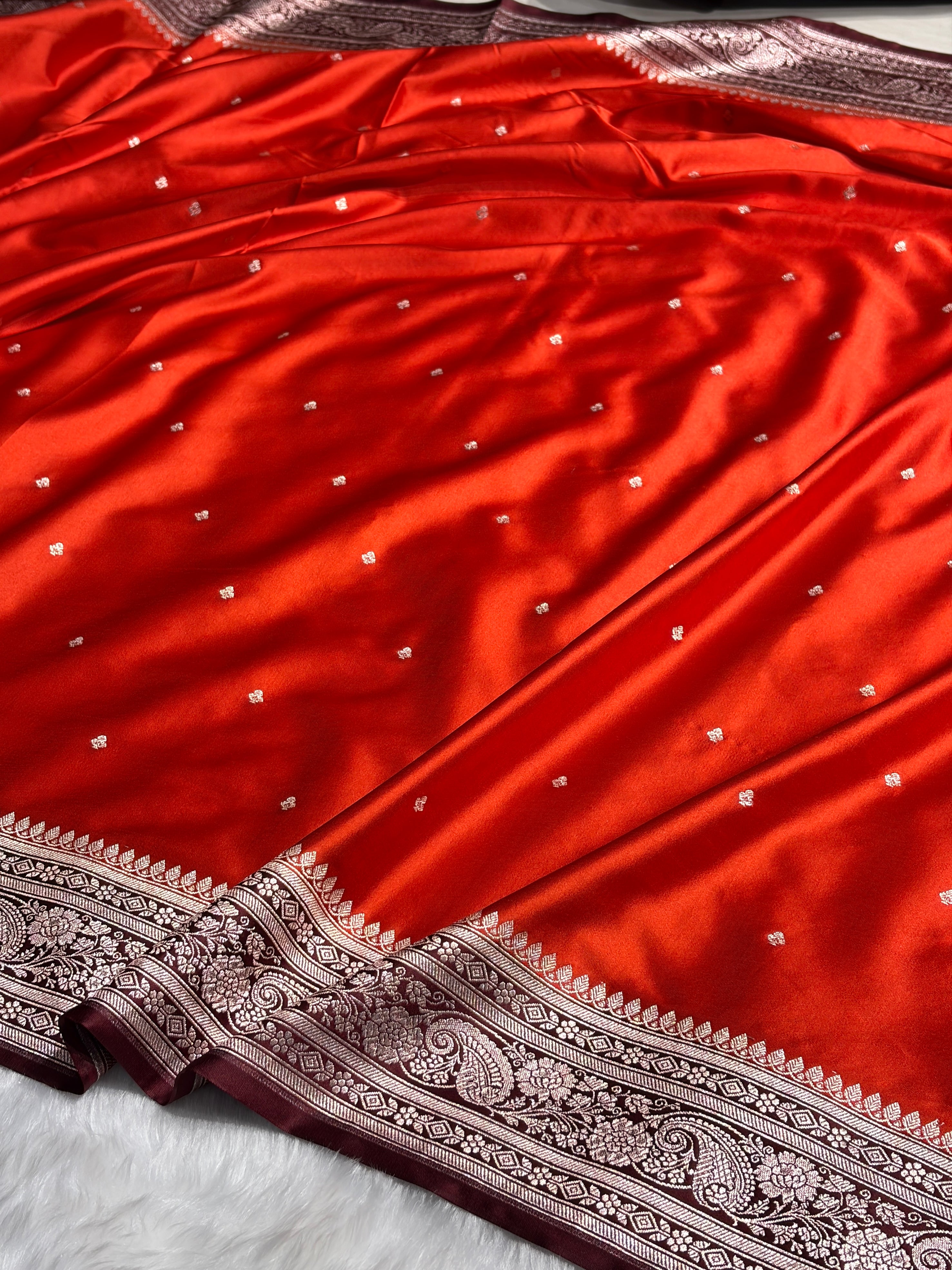 Contrast Rust Orange with Chocolate Shades Booti Mashru Silk Saree MS64