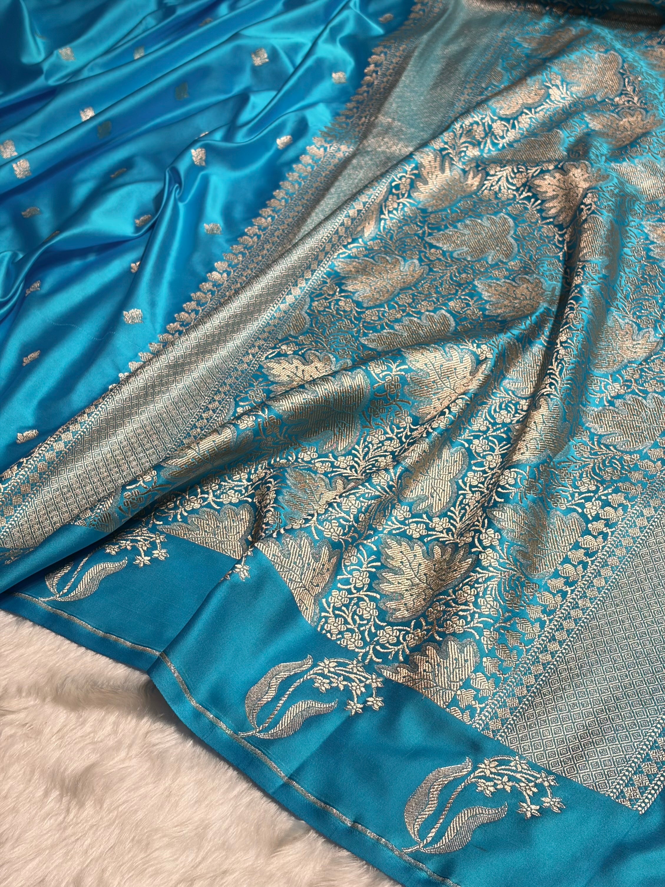 Sky Blue Shades Floral Border Booti Mashru Silk Saree MS74