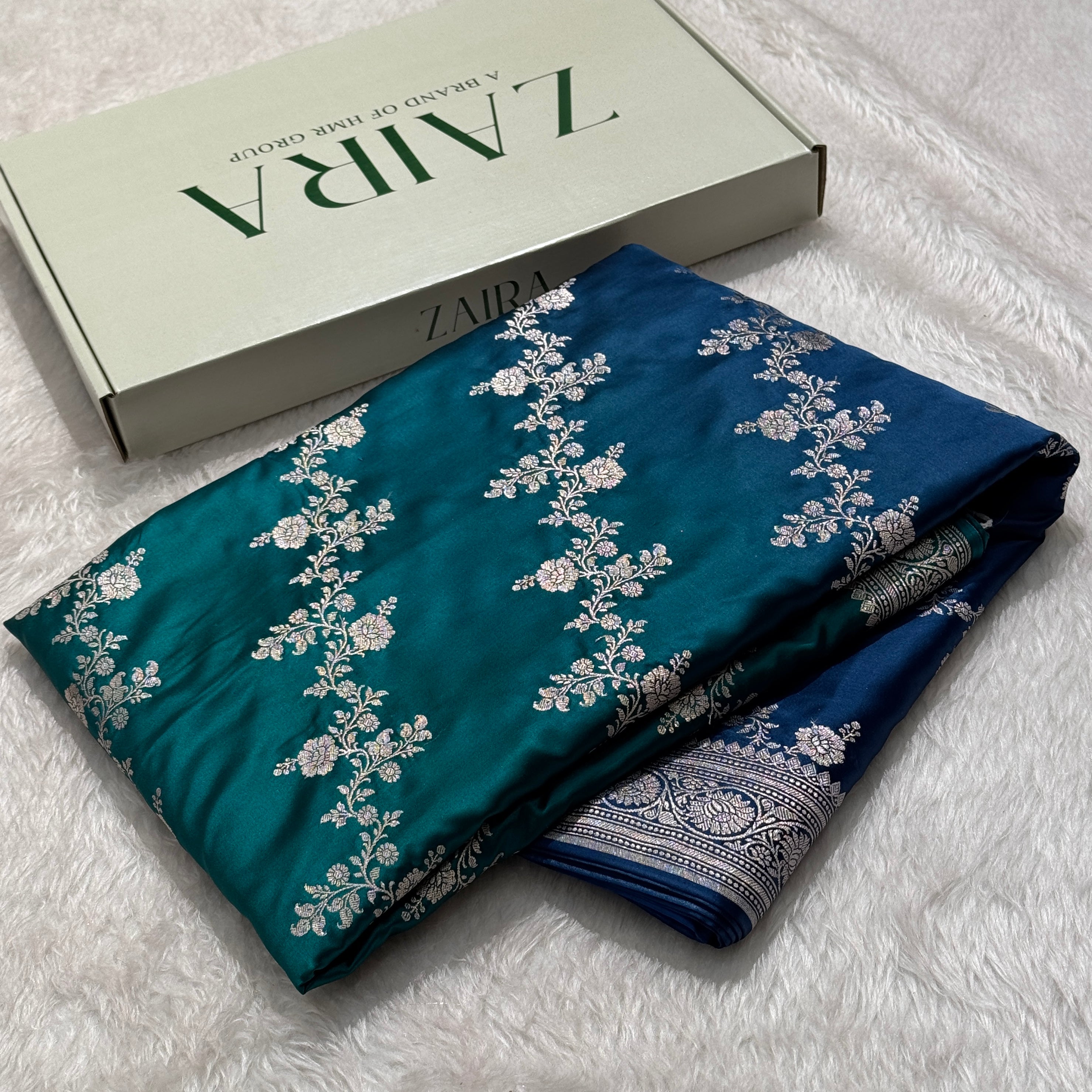 Ombre German Blue - Peacock Green Mashru Silk Saree