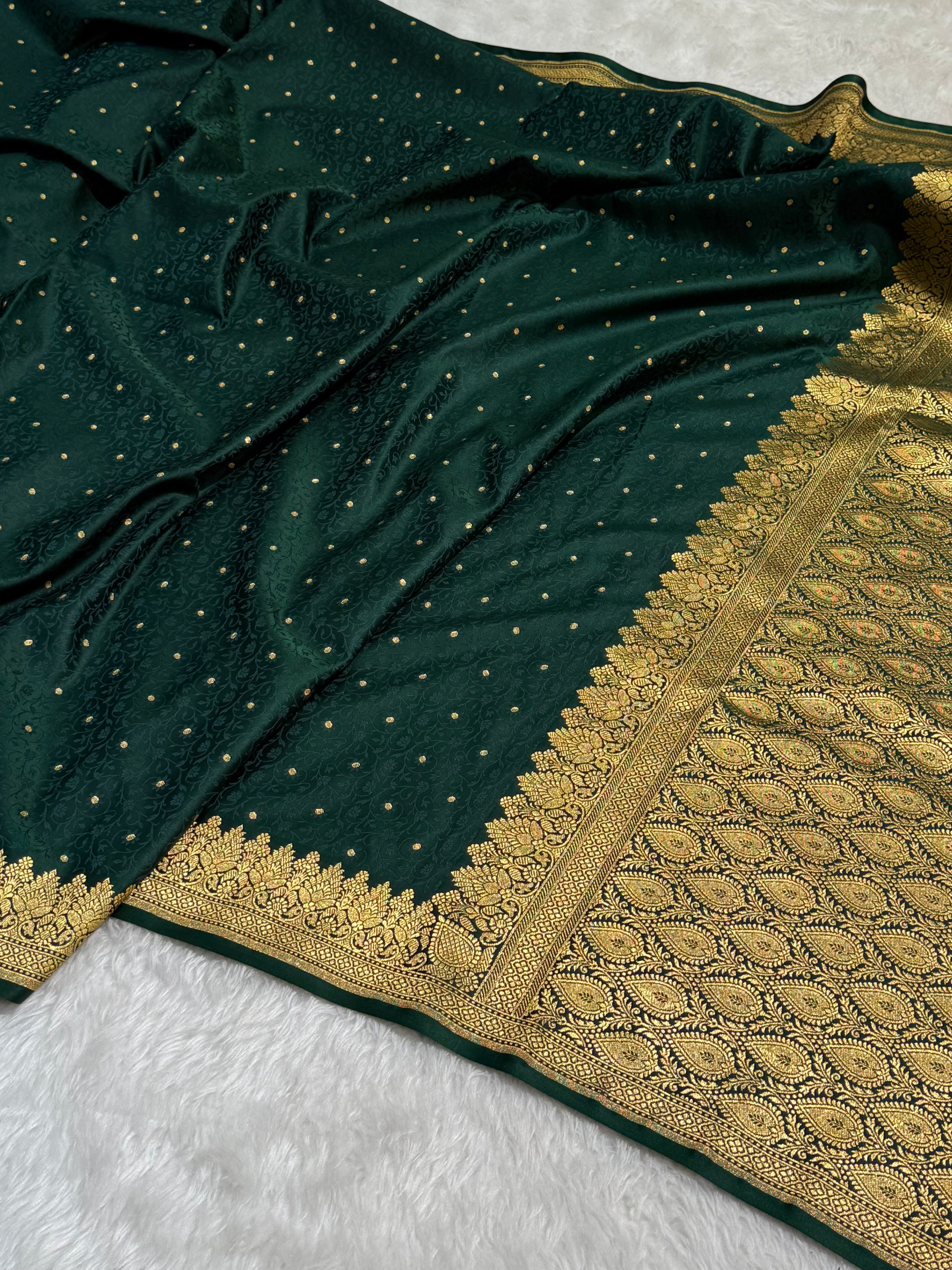 Bottle Green Tanchoi Mashru Silk Saree