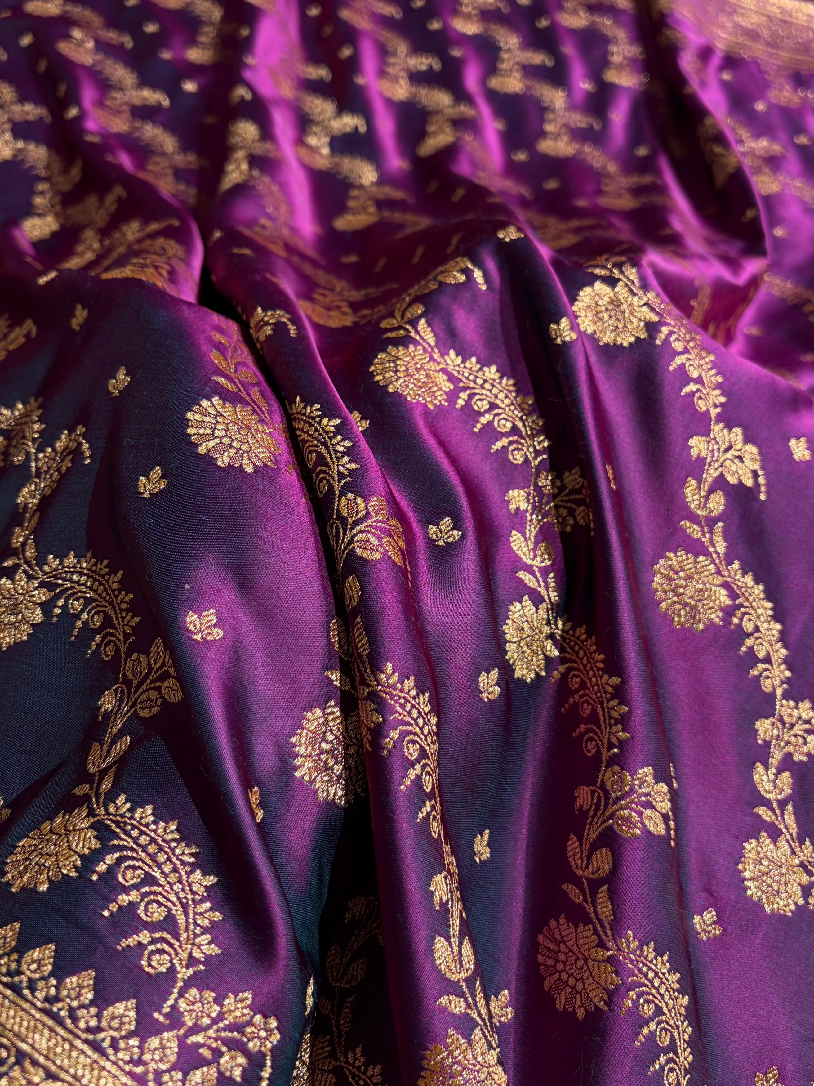 Banarasi Satin Katan Saree With Jaal Pattern in Cross Wine Shades SK121