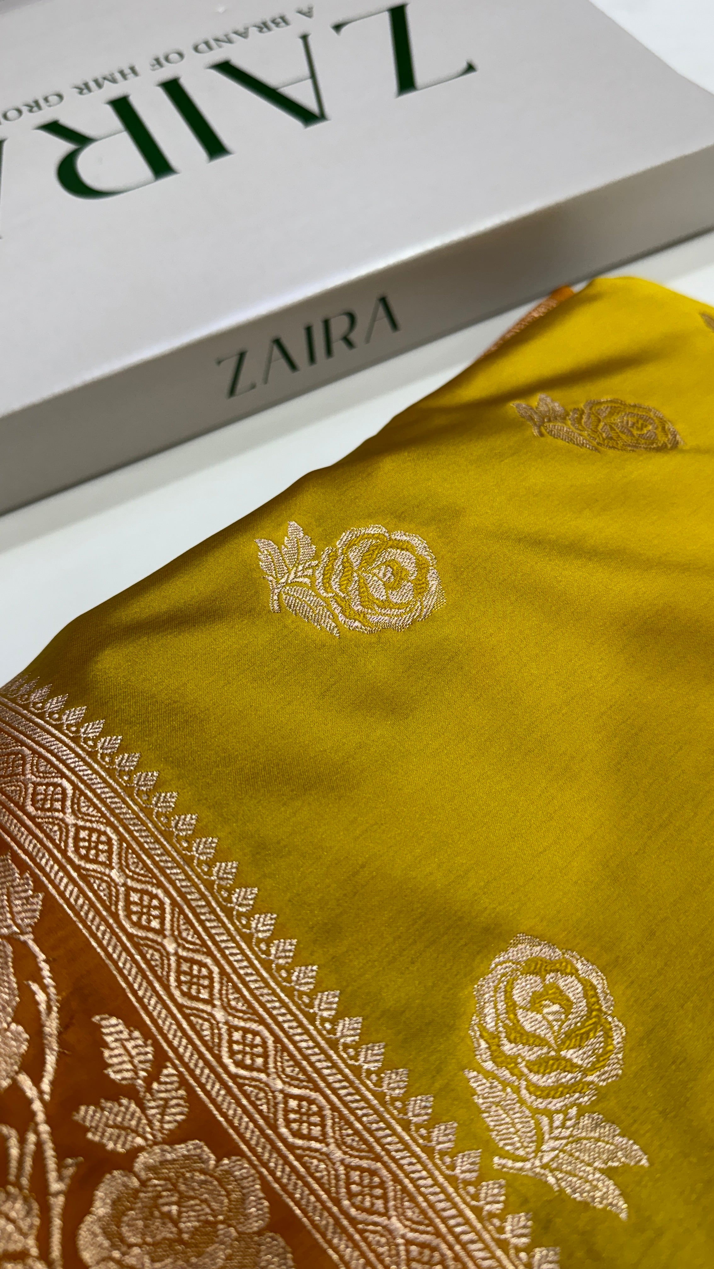 Contrast Yellow - Mustard Combination Rose Motif Mashru Silk Saree