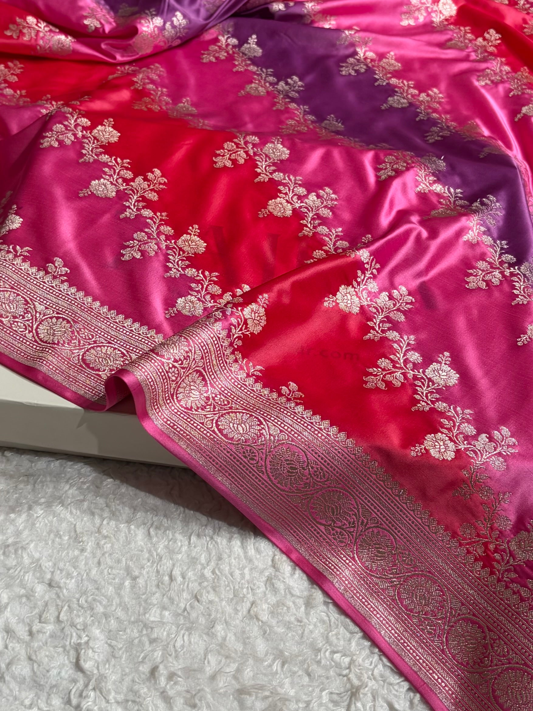 Pink Rangkat Banarasi Cross Mashru Silk Saree MSRK01