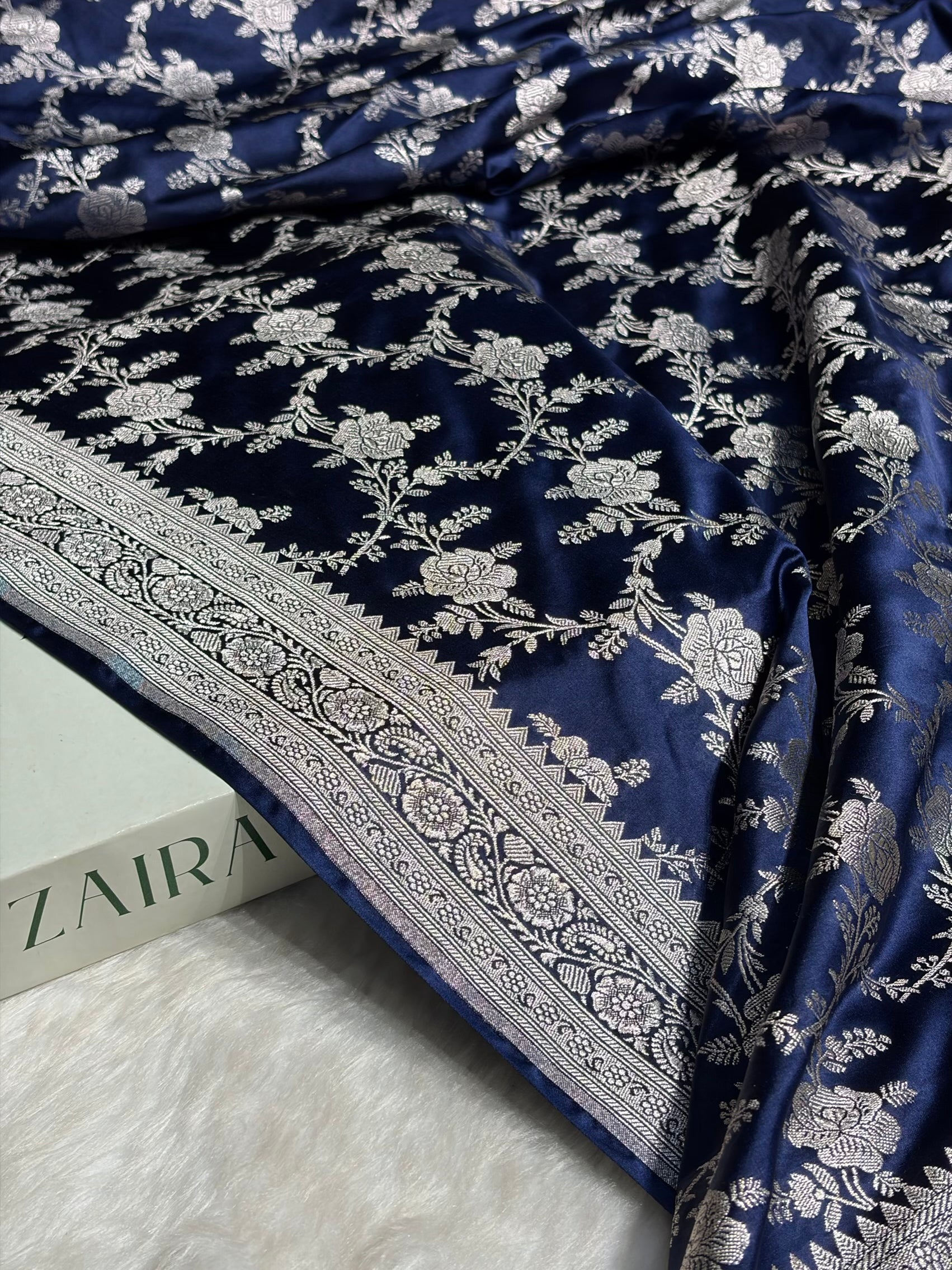 Navy Blue Floral Jaal Mashru Silk Saree MS28