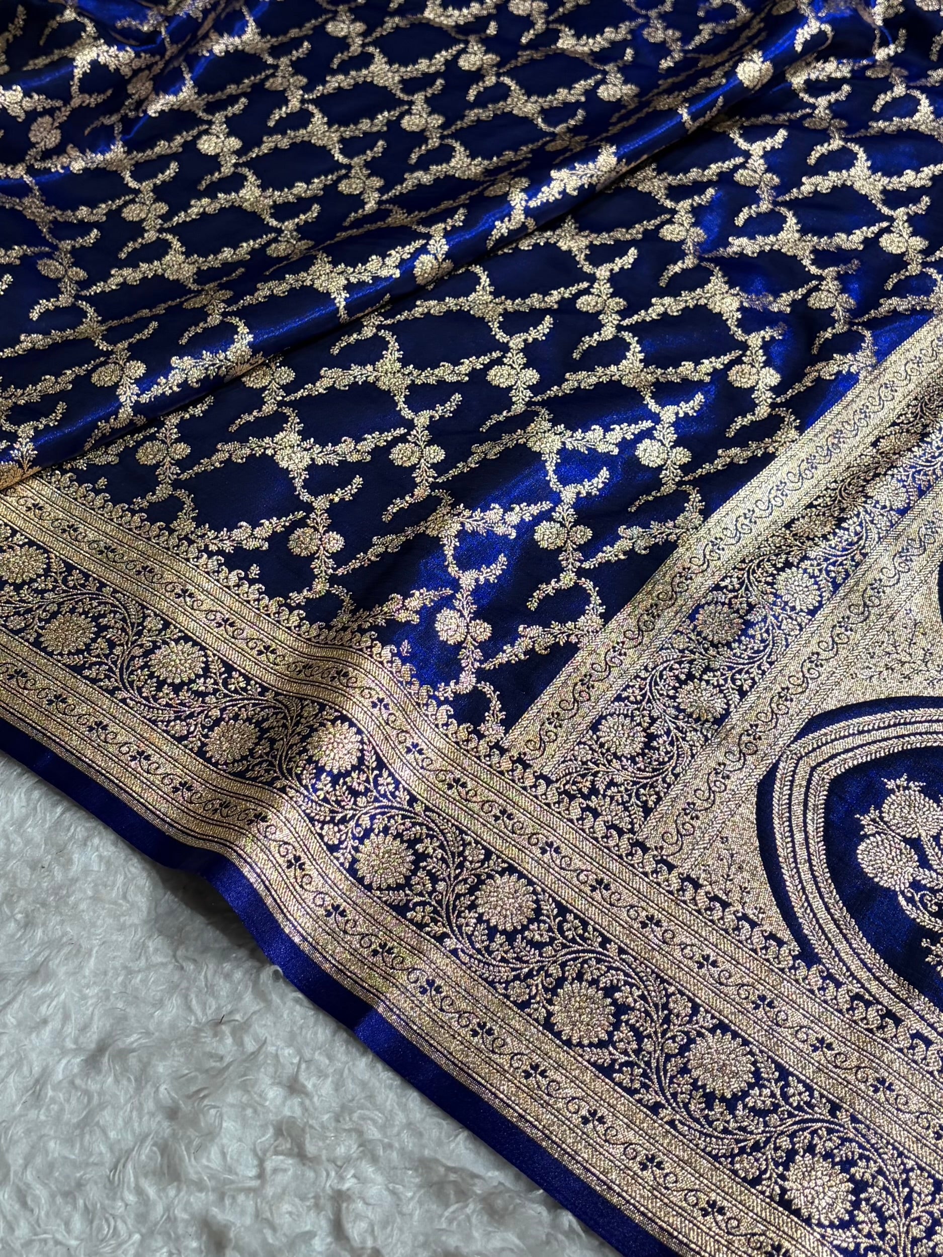 Royal Blue Shades Cross Pattern Banarasi Satin Silk Saree SS40