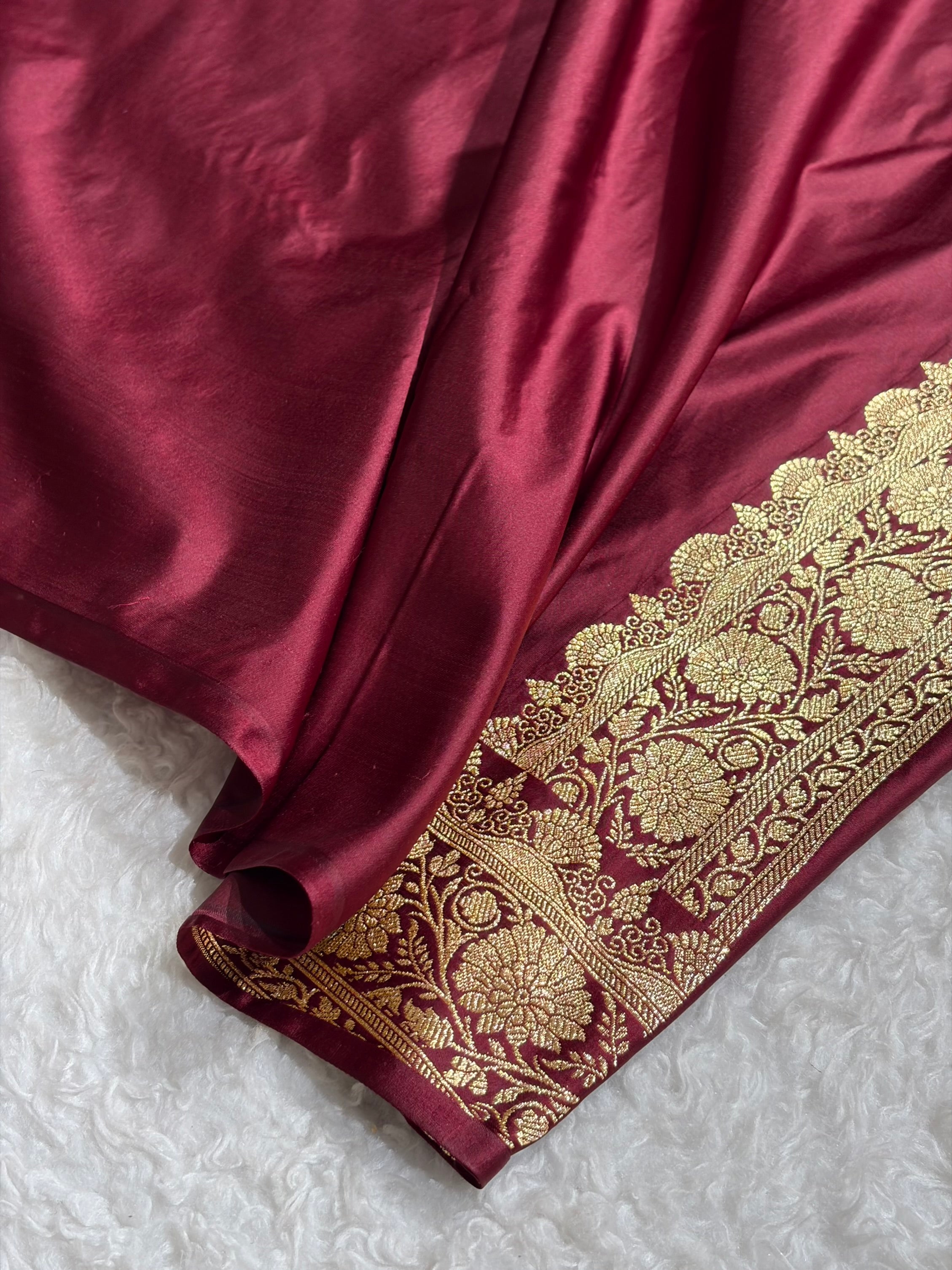 Banarasi Chocolate Shades Jaal Floral Pattern Satin Katan Silk Saree SK80