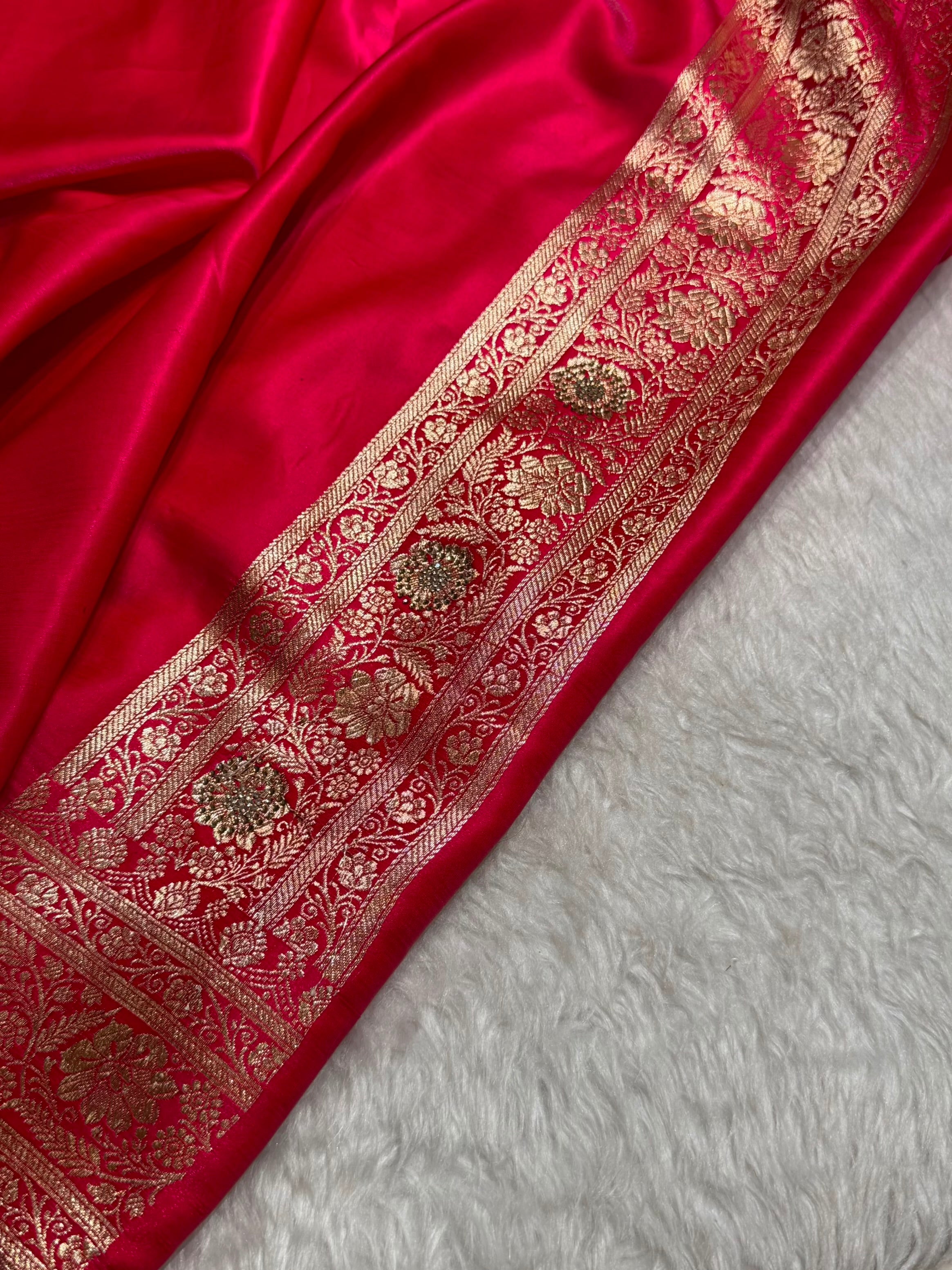 Satin Silk Saree Banarasi Booti With Swarovski Work in Cross Rani Shades BSS29