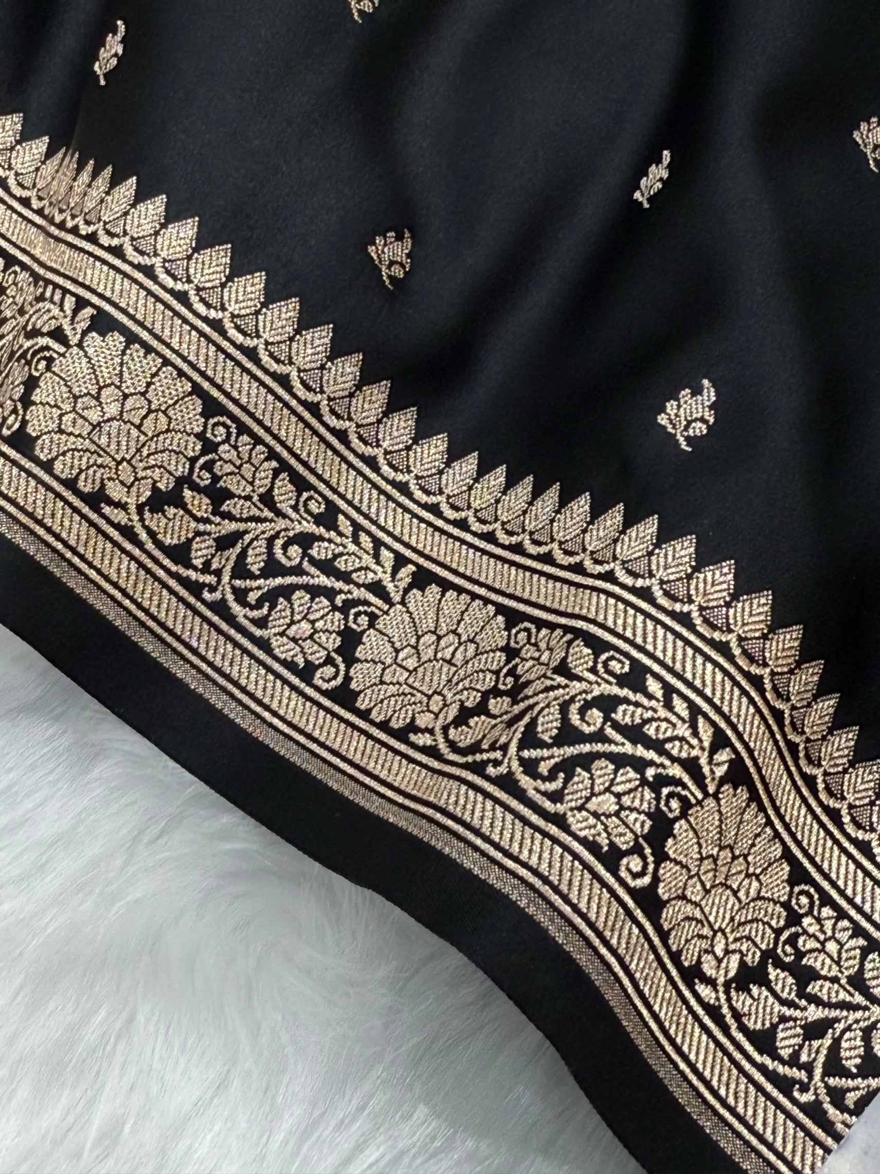 Black Shades Mashru Silk Saree for Festive Seasons MSM 16