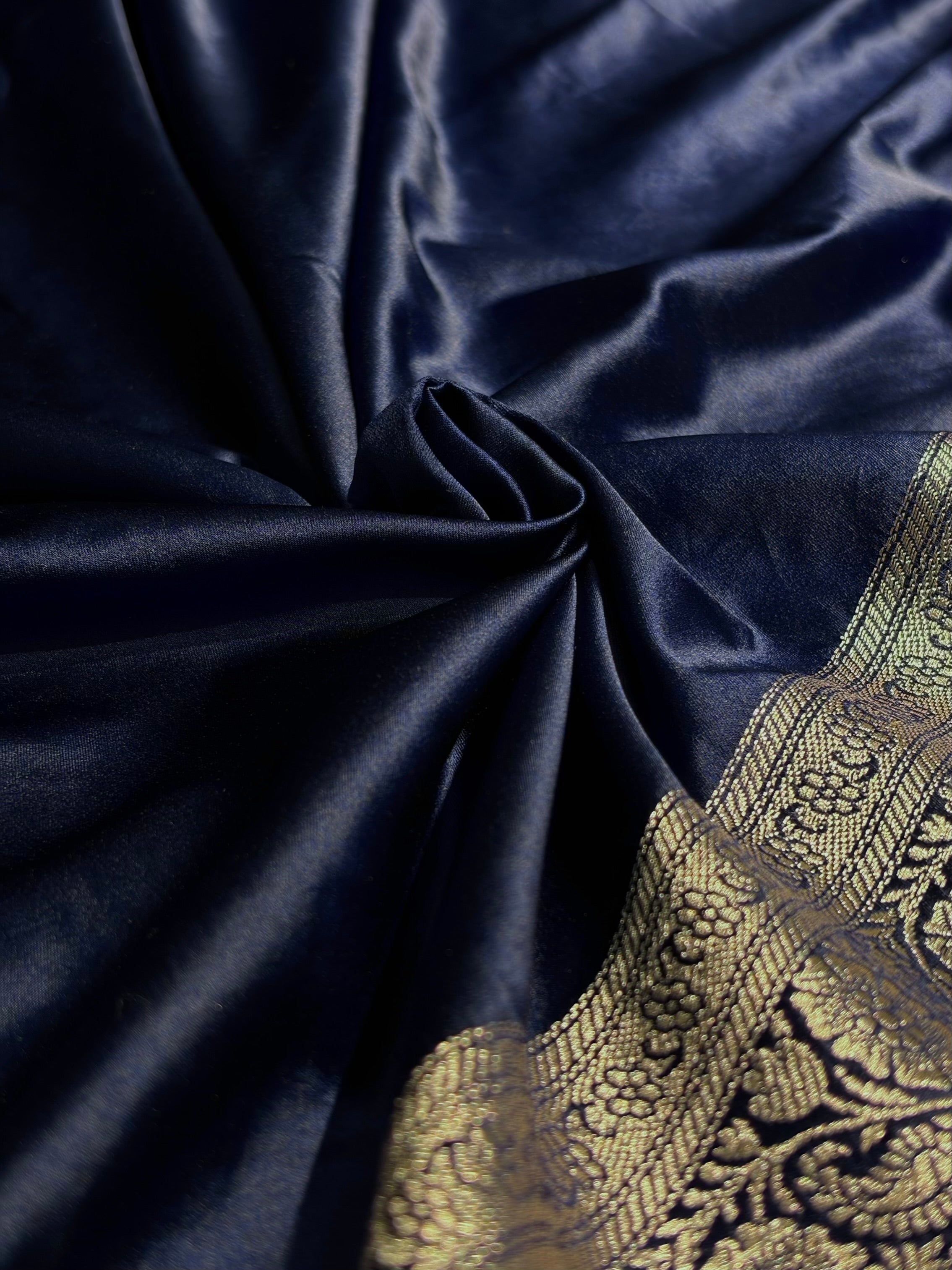 Navy Blue Floral Jaal Mashru Silk Saree MS28