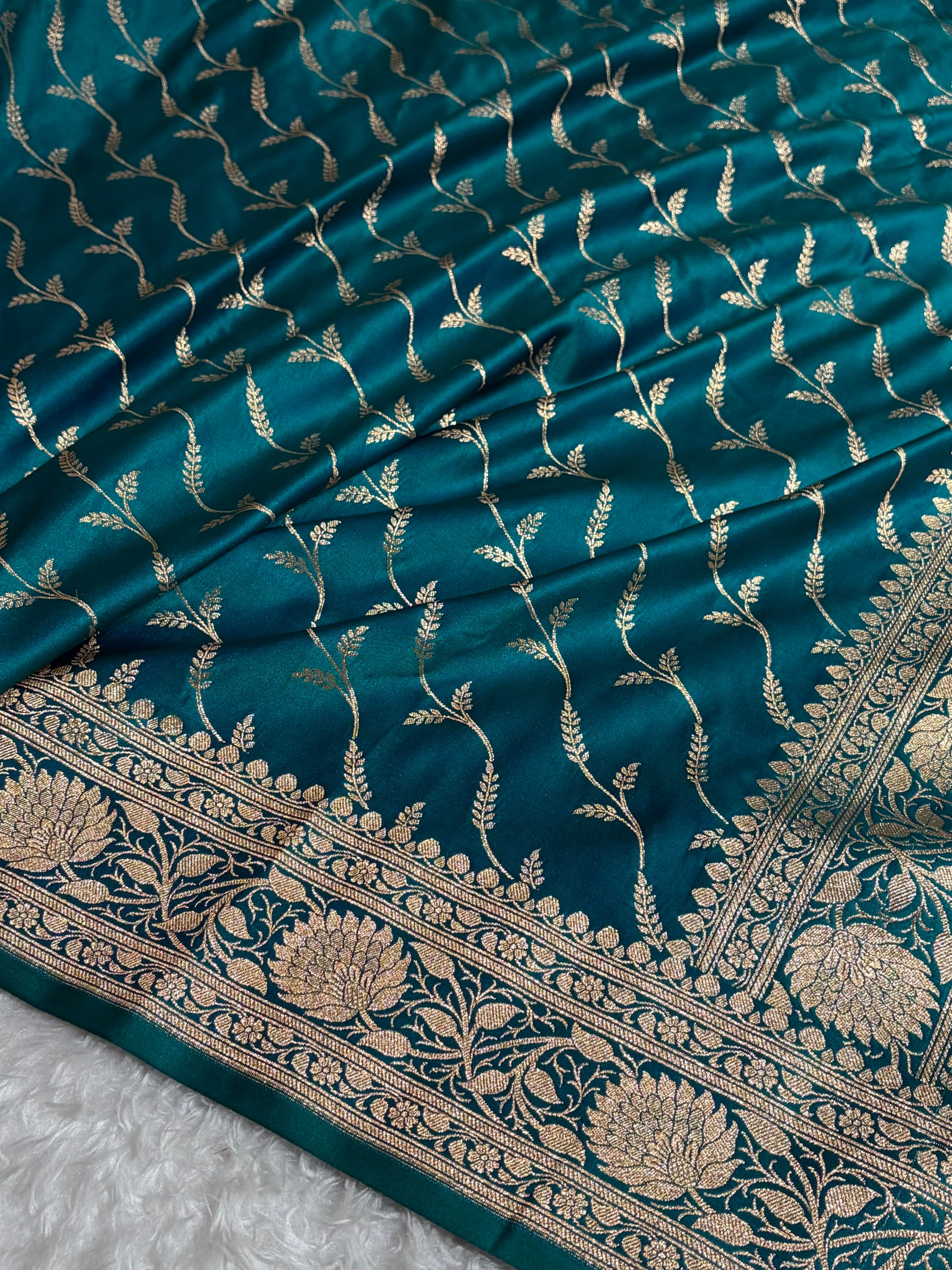 Cross Wine Floral Pattern Satin Katan Silk saree SK37